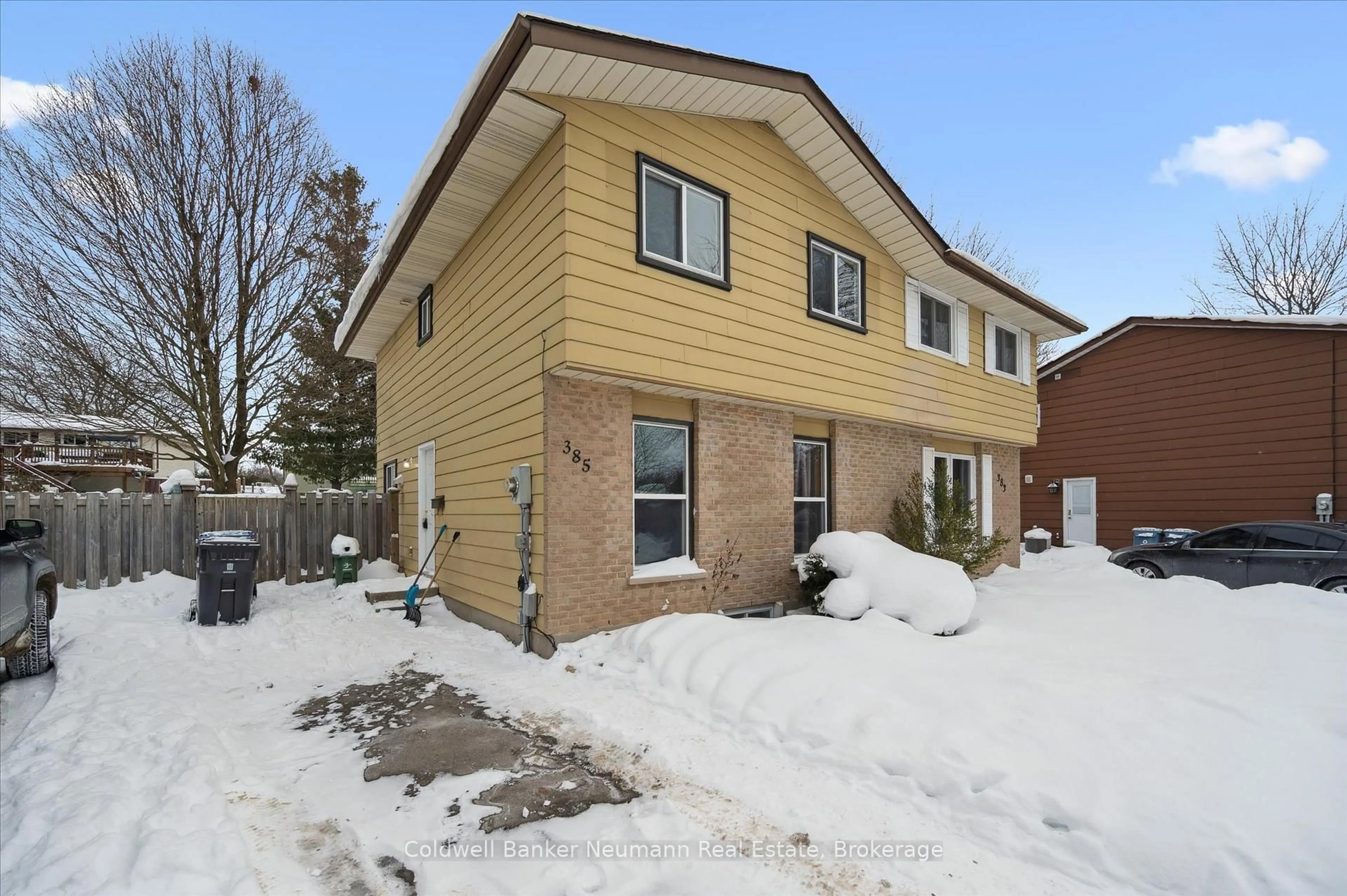 Unknown for 385 Cole Rd, Guelph Ontario N1G 3E9