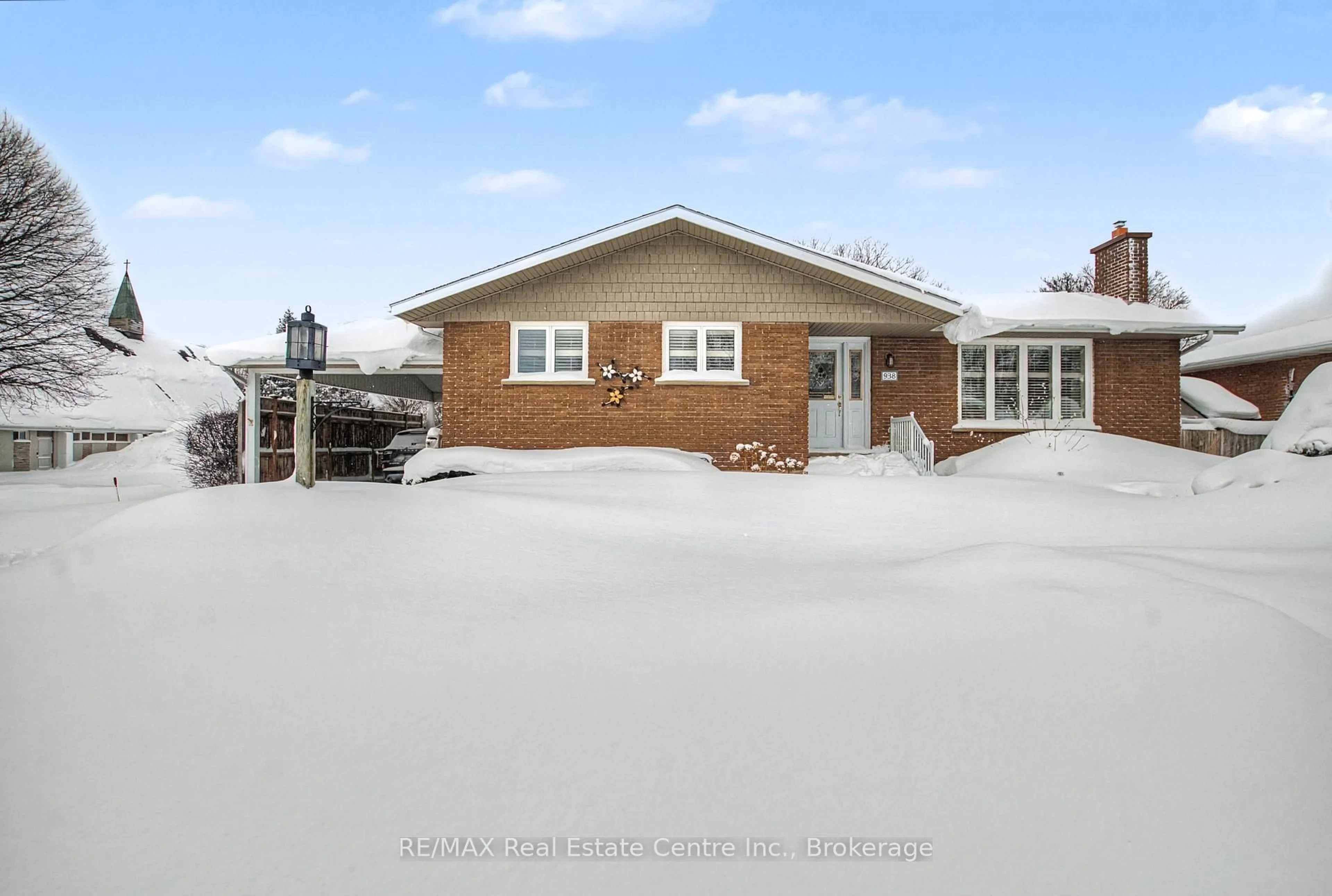 Unknown for 938 Wellington St, Saugeen Shores Ontario N0H 2C3