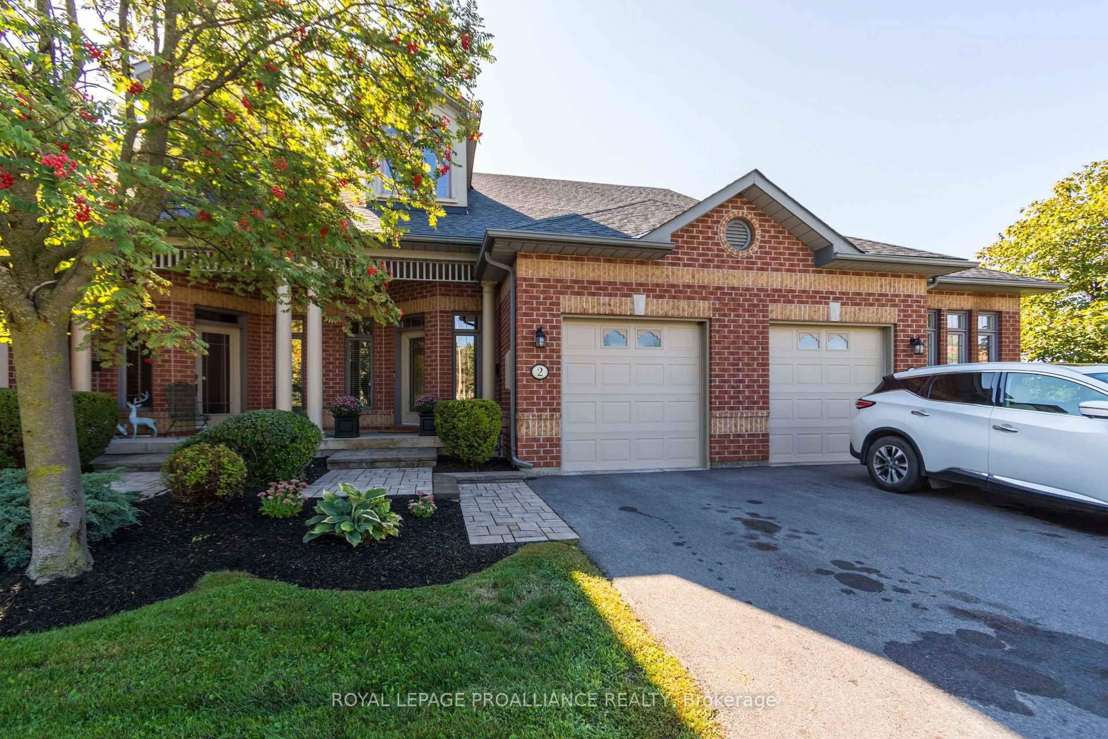 Home with brick exterior material, street for 355 Dundas St #2, Belleville Ontario K8P 1B3
