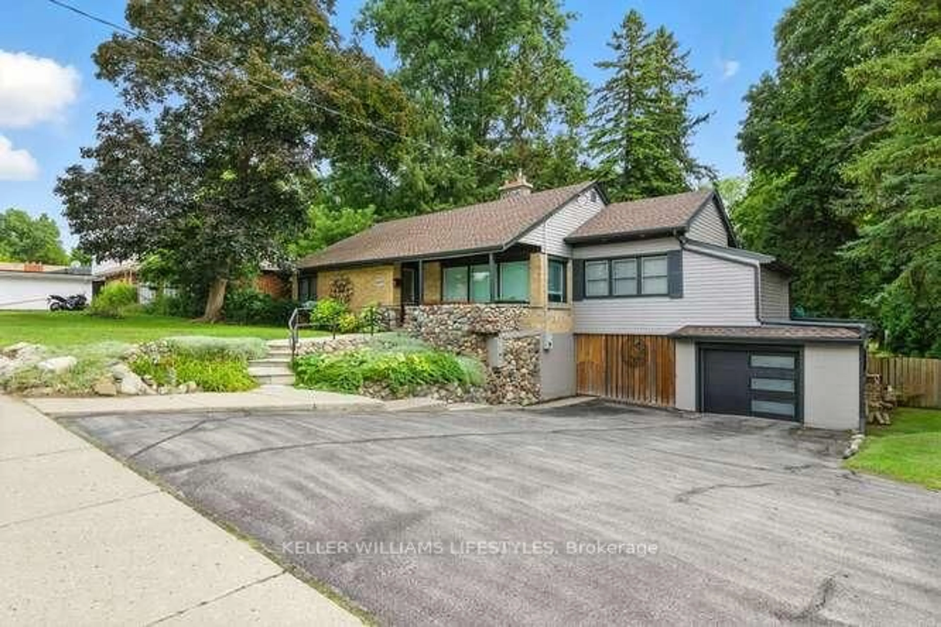 Home with brick exterior material, street for 577 Wonderland Rd, London North Ontario N6H 3E2