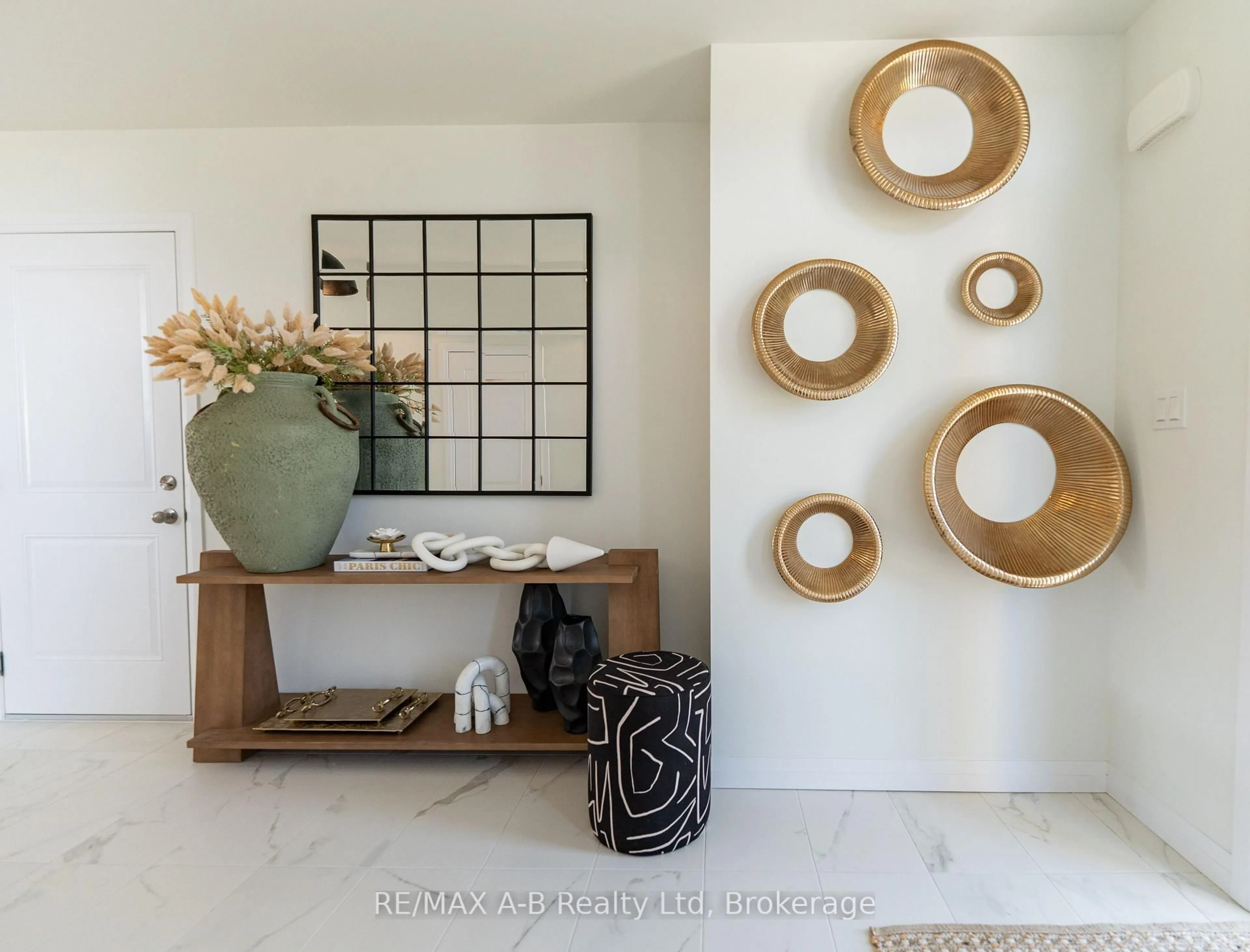 Indoor entryway for Lot 3 119 Dempsey Dr, Stratford Ontario N5A 0K5