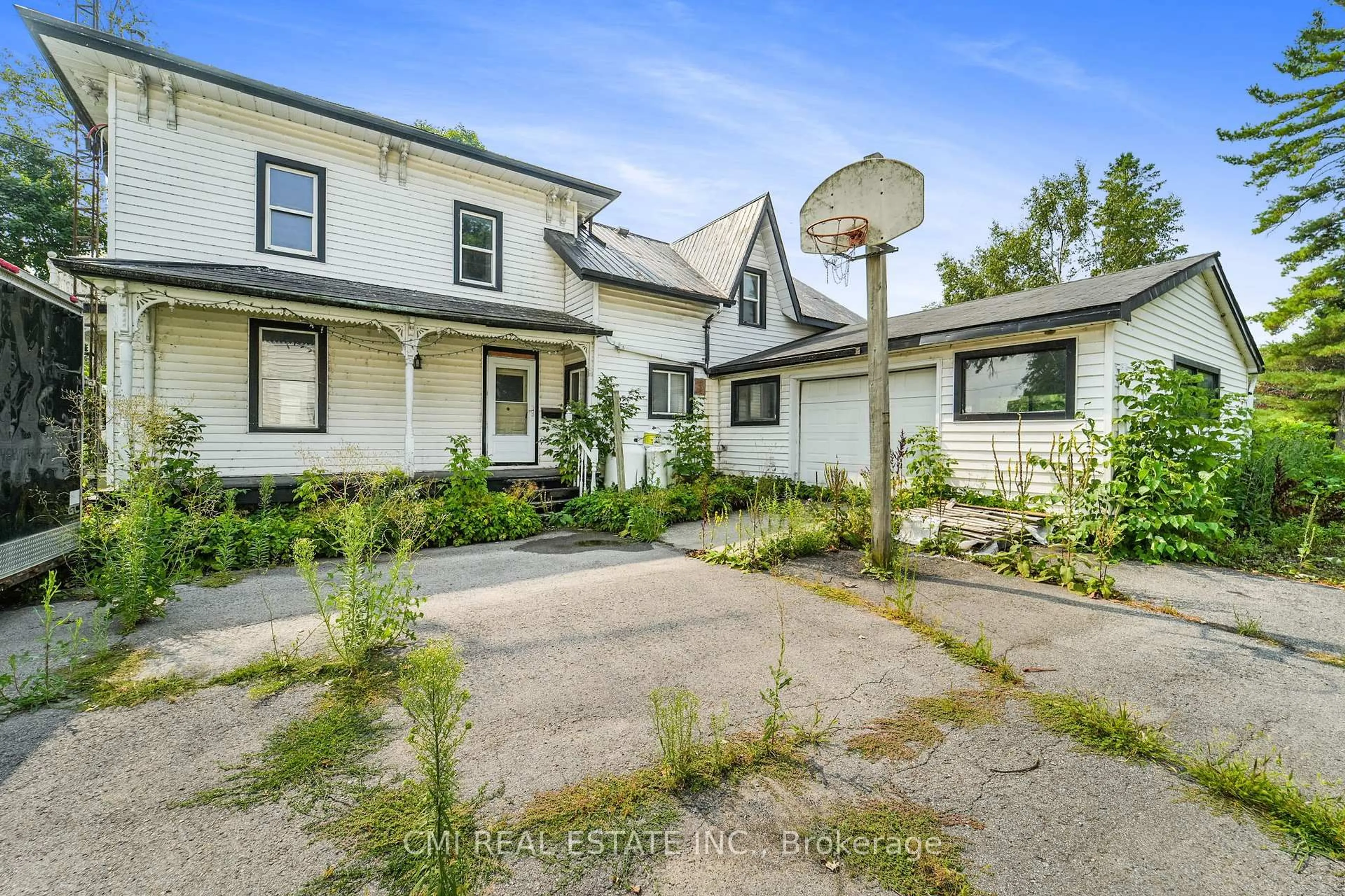 Unknown for 4268 County Rd 6, Yarker Ontario K0K 3N0