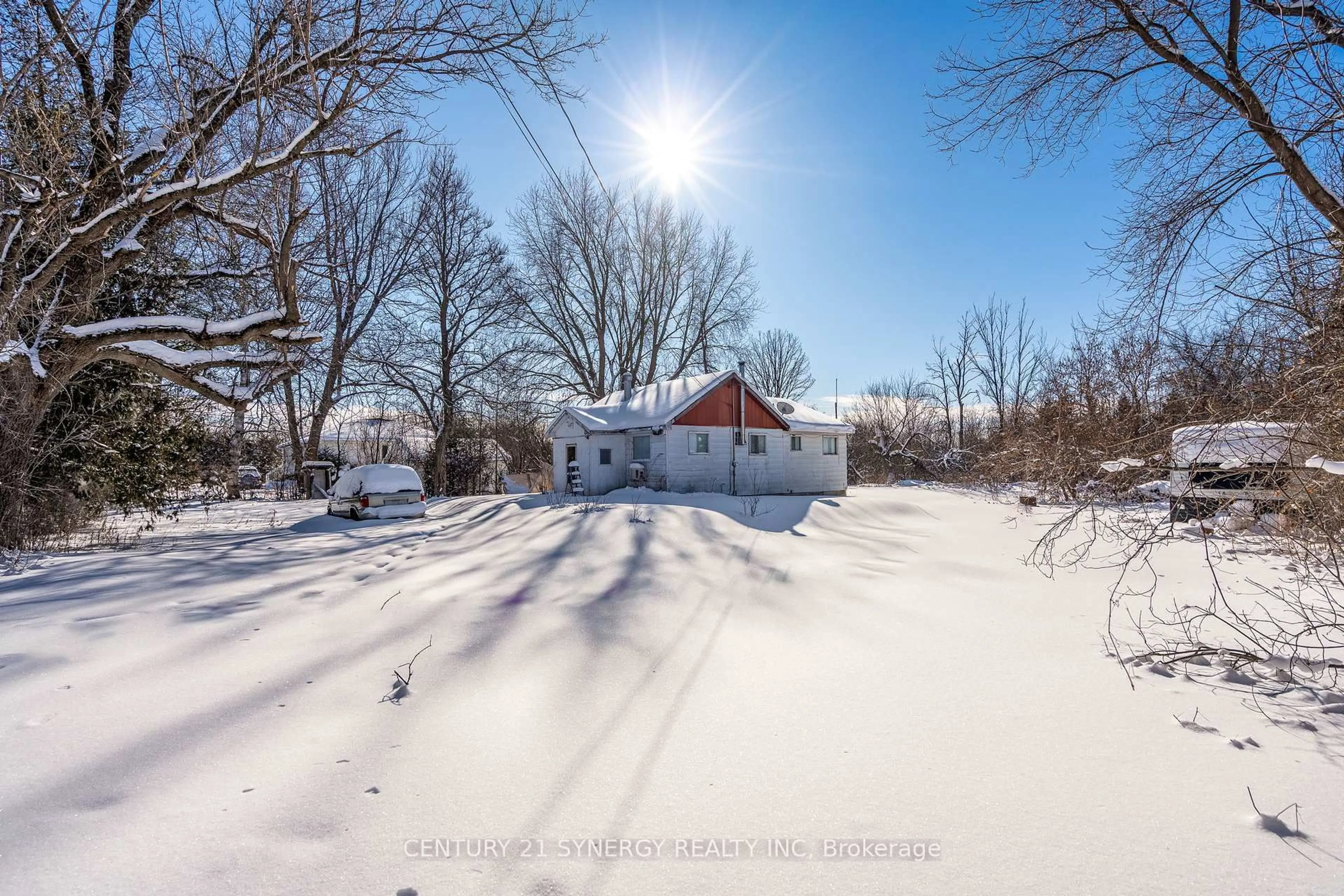 A pic from outside/outdoor area/front of a property/back of a property/a pic from drone, unknown for 522 Blinkhorn Lane, Smiths Falls Ontario K7A 4S6