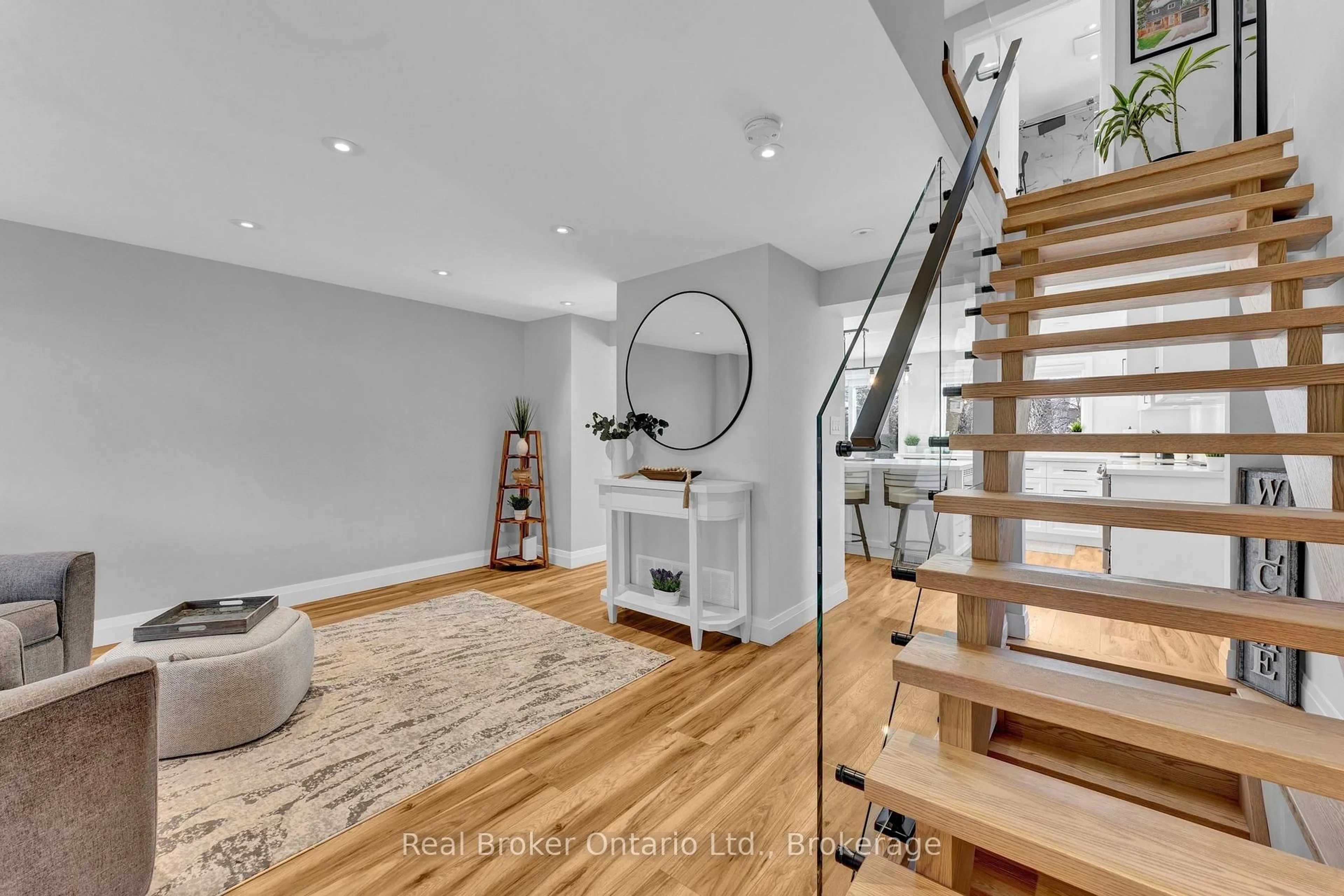 Unknown for 19 HORNBY Crt, Cambridge Ontario N1R 7J7