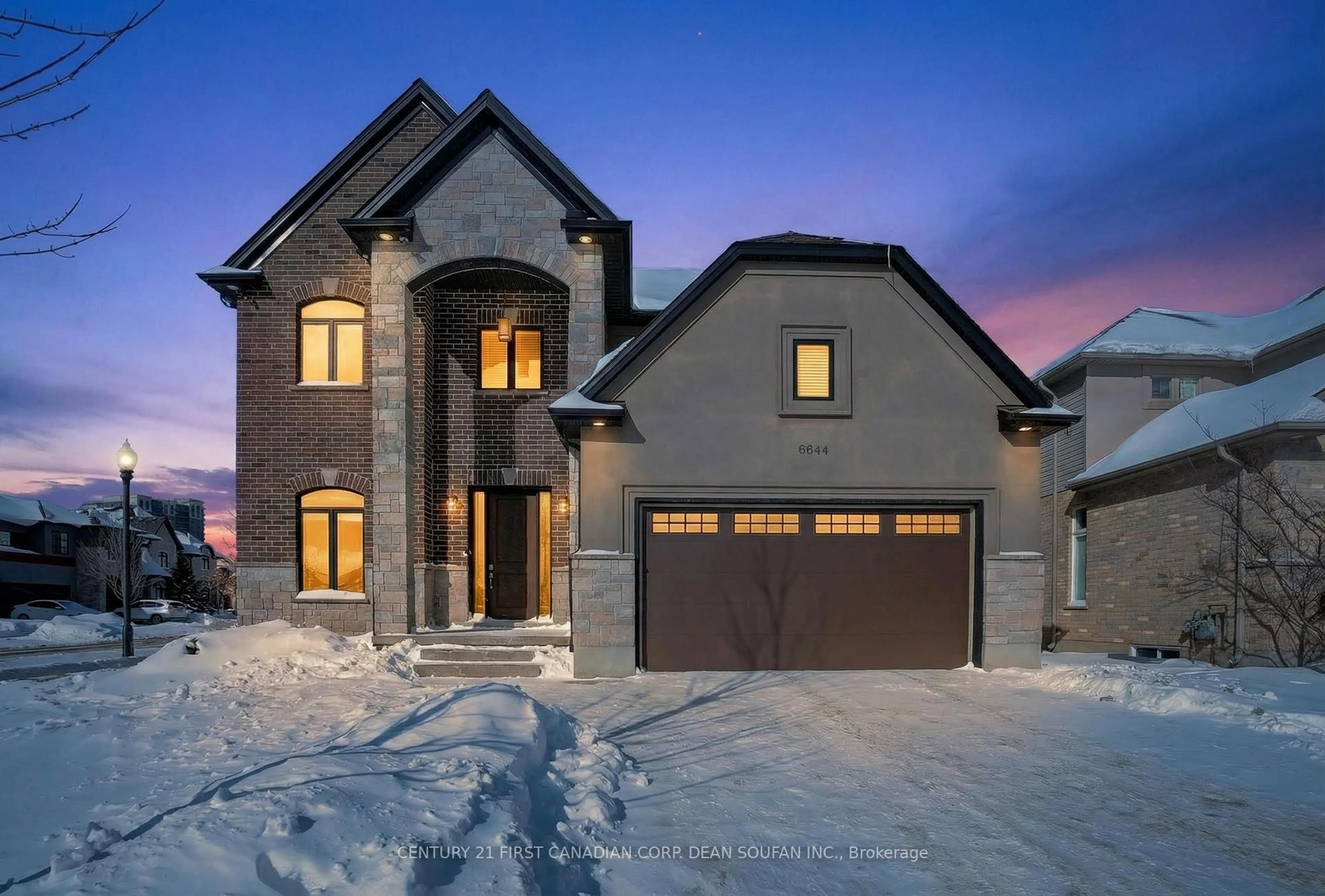 Home with brick exterior material, street for 6644 Upper Canada Crossing, London South Ontario N6P 0C2