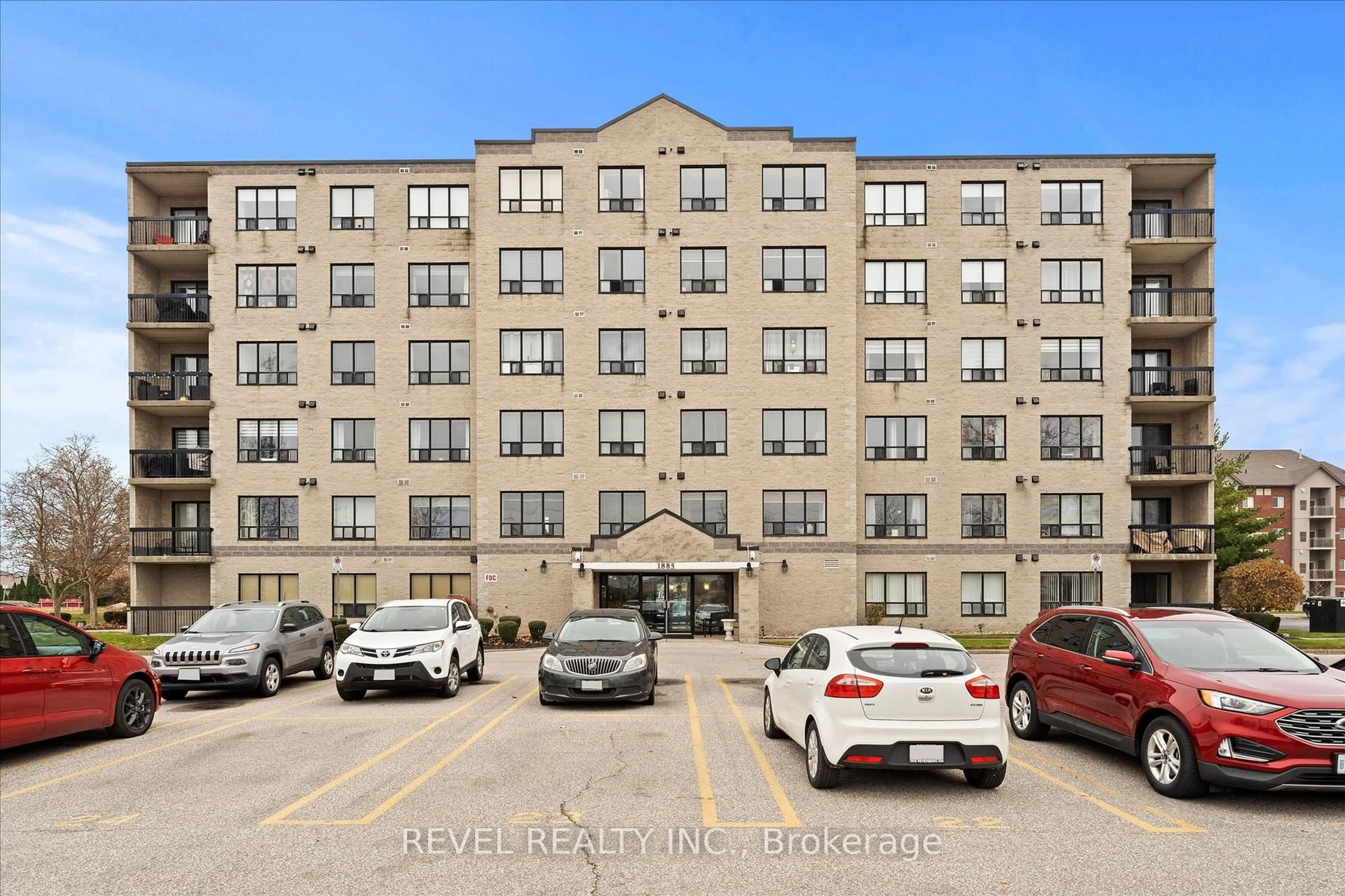 Unknown for 1885 Normandy St #304, LaSalle Ontario N9H 1P9