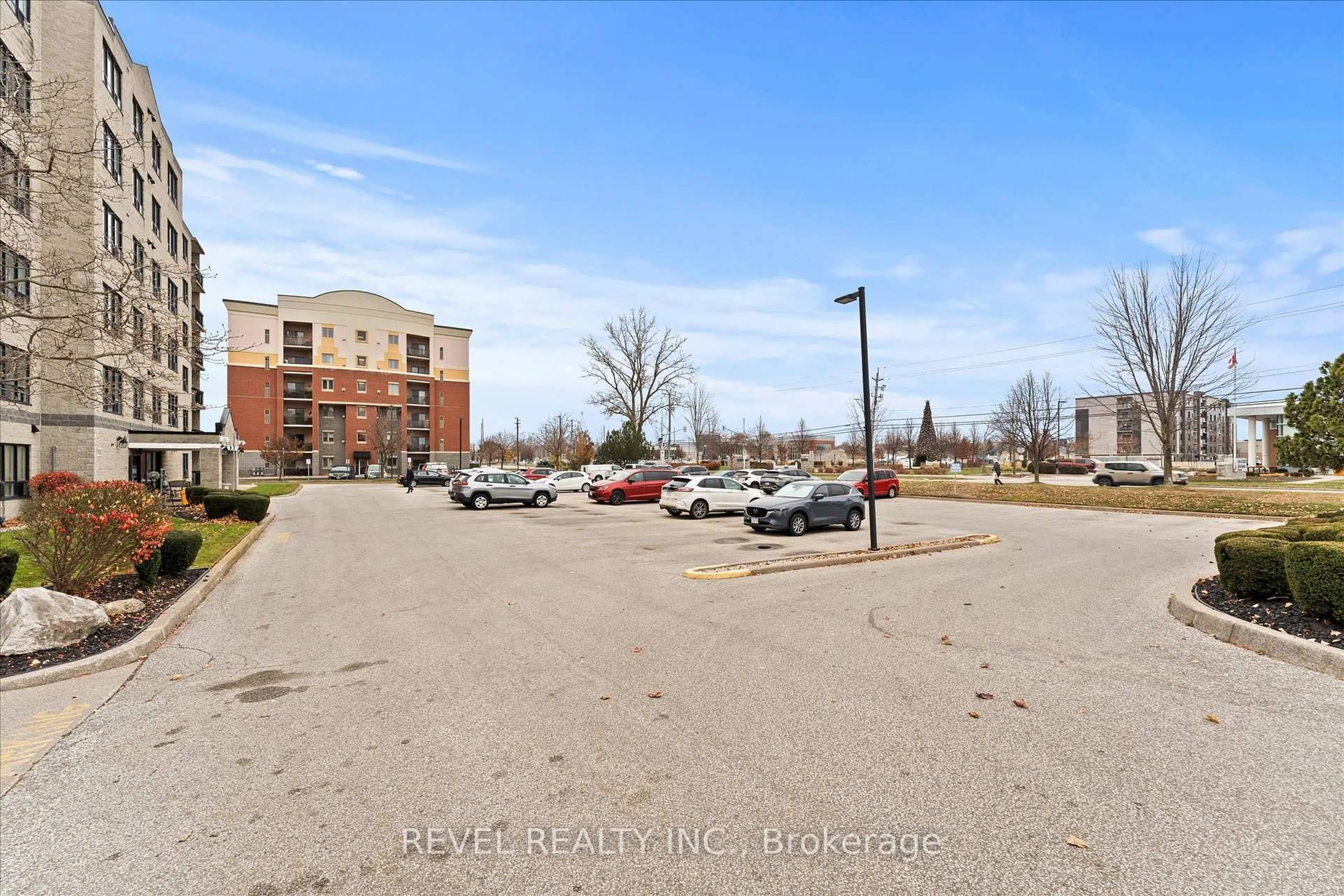 Unknown for 1885 Normandy St #304, LaSalle Ontario N9H 1P9