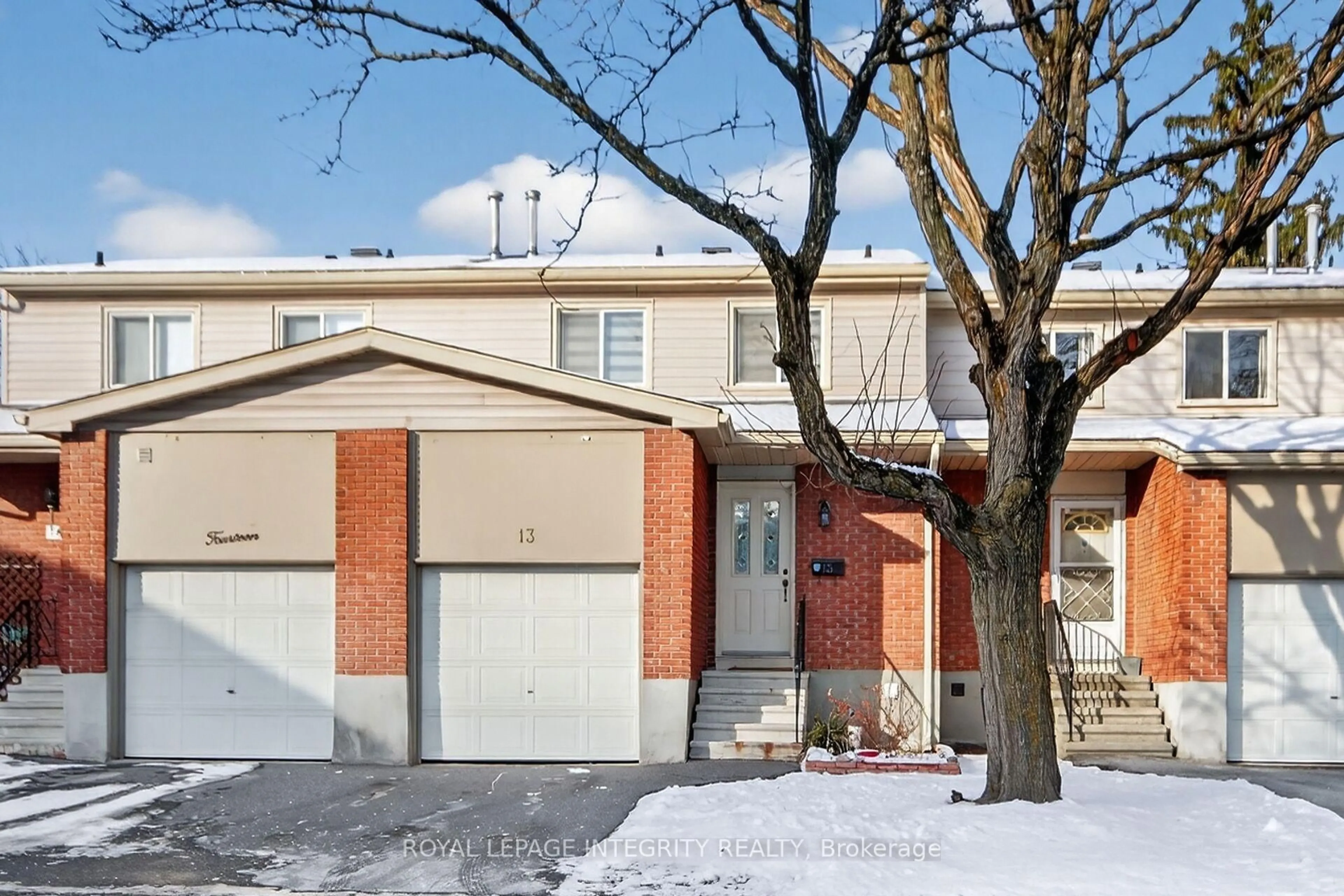Unknown for 2415 Southvale Cres #13, Ottawa Ontario K1B 4T9