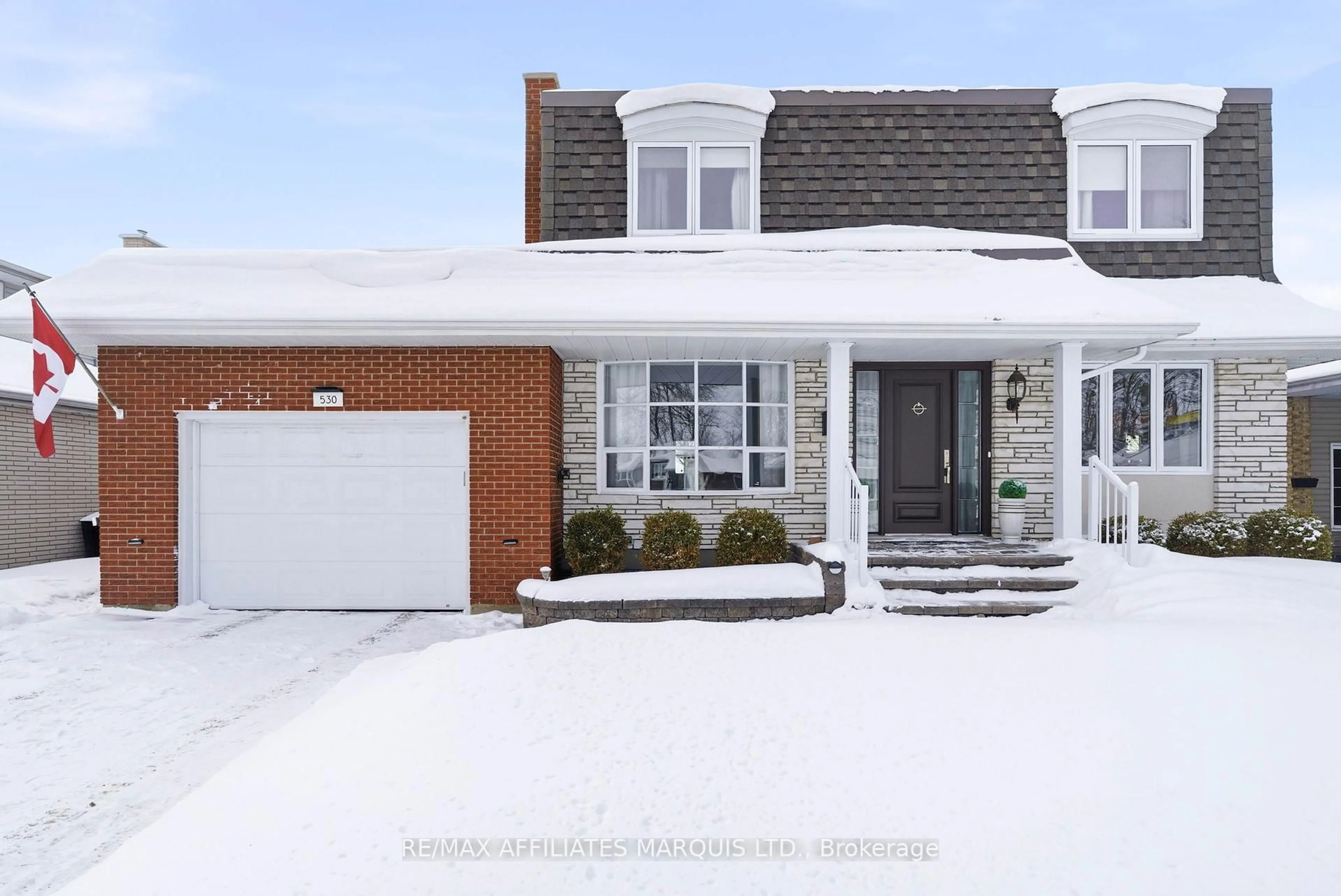 Home with brick exterior material, street for 530 Lynwood Dr, Cornwall Ontario K6H 5X5