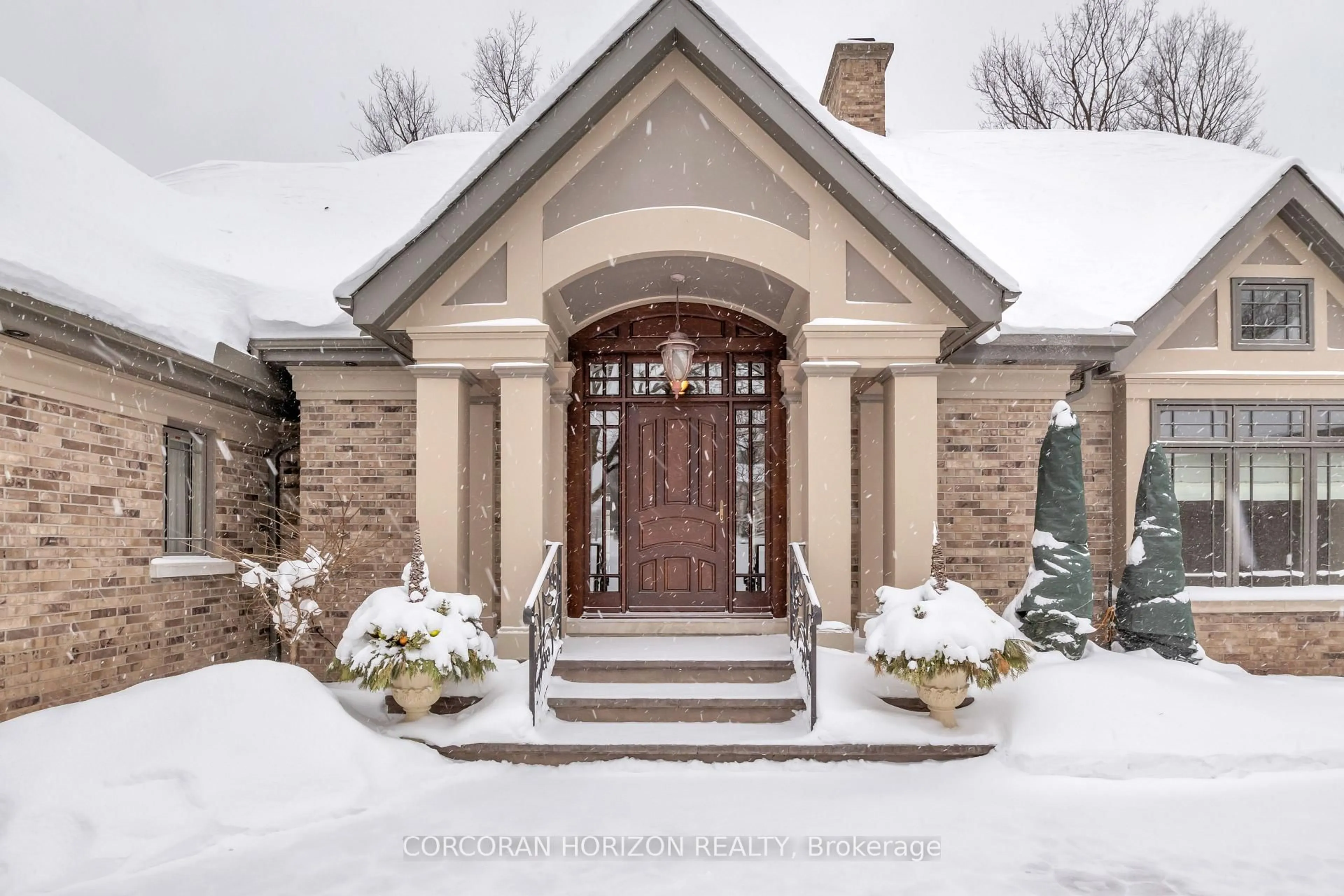 Indoor entryway for 276 Carrington Pl, Waterloo Ontario N2T 2K1