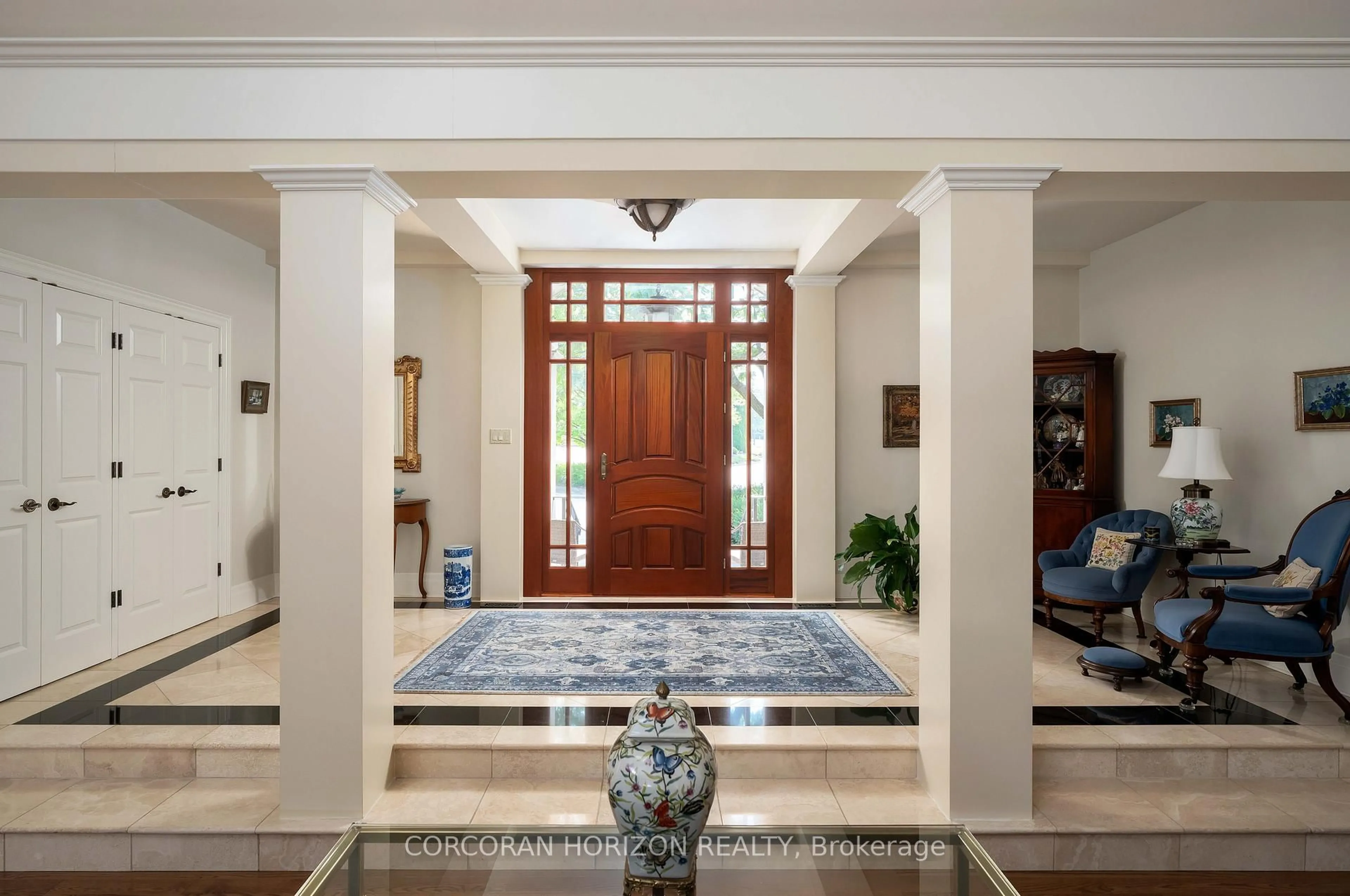 Indoor entryway for 276 Carrington Pl, Waterloo Ontario N2T 2K1