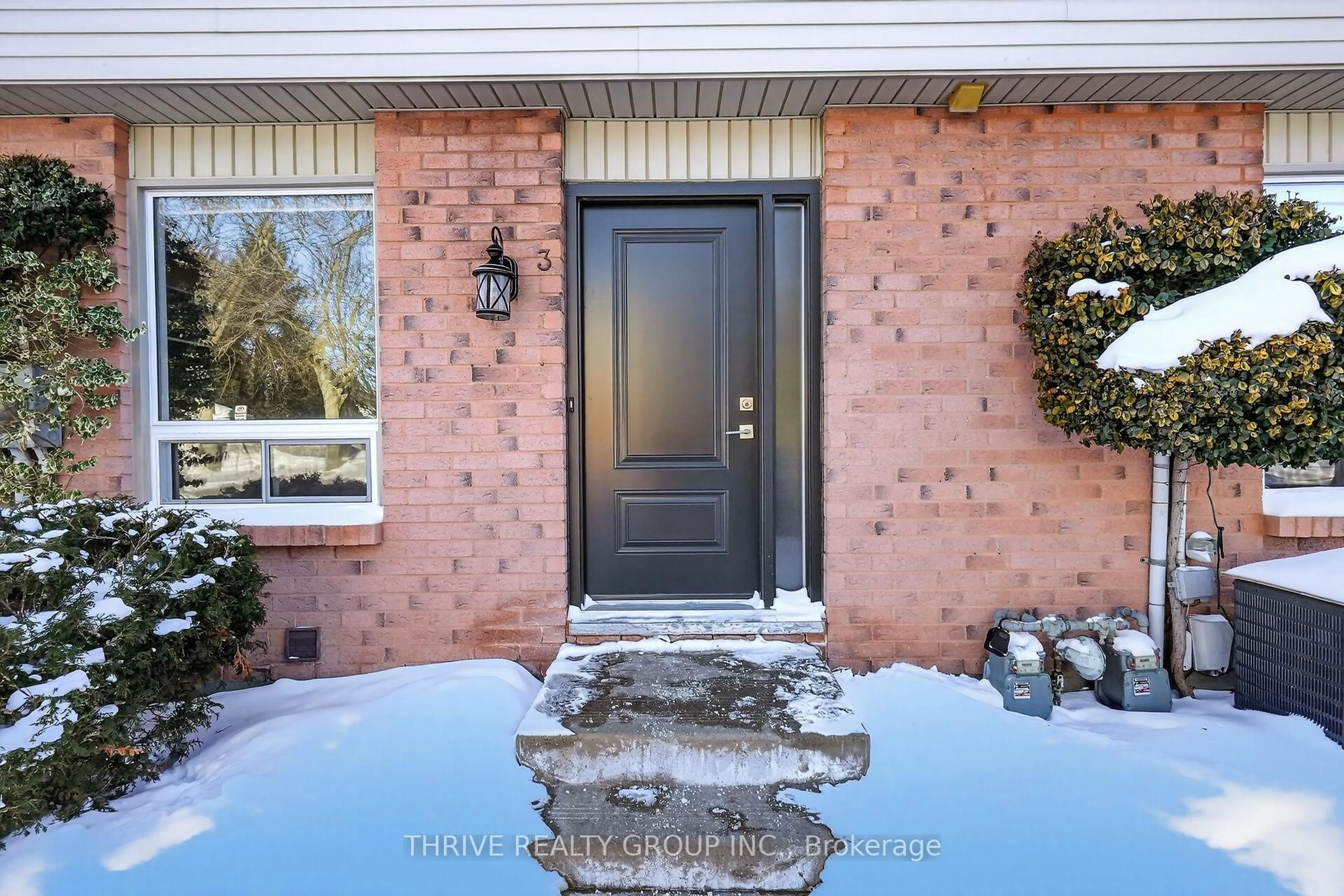 Indoor entryway for 80 Acorn Cres #3, London North Ontario N6G 4R8