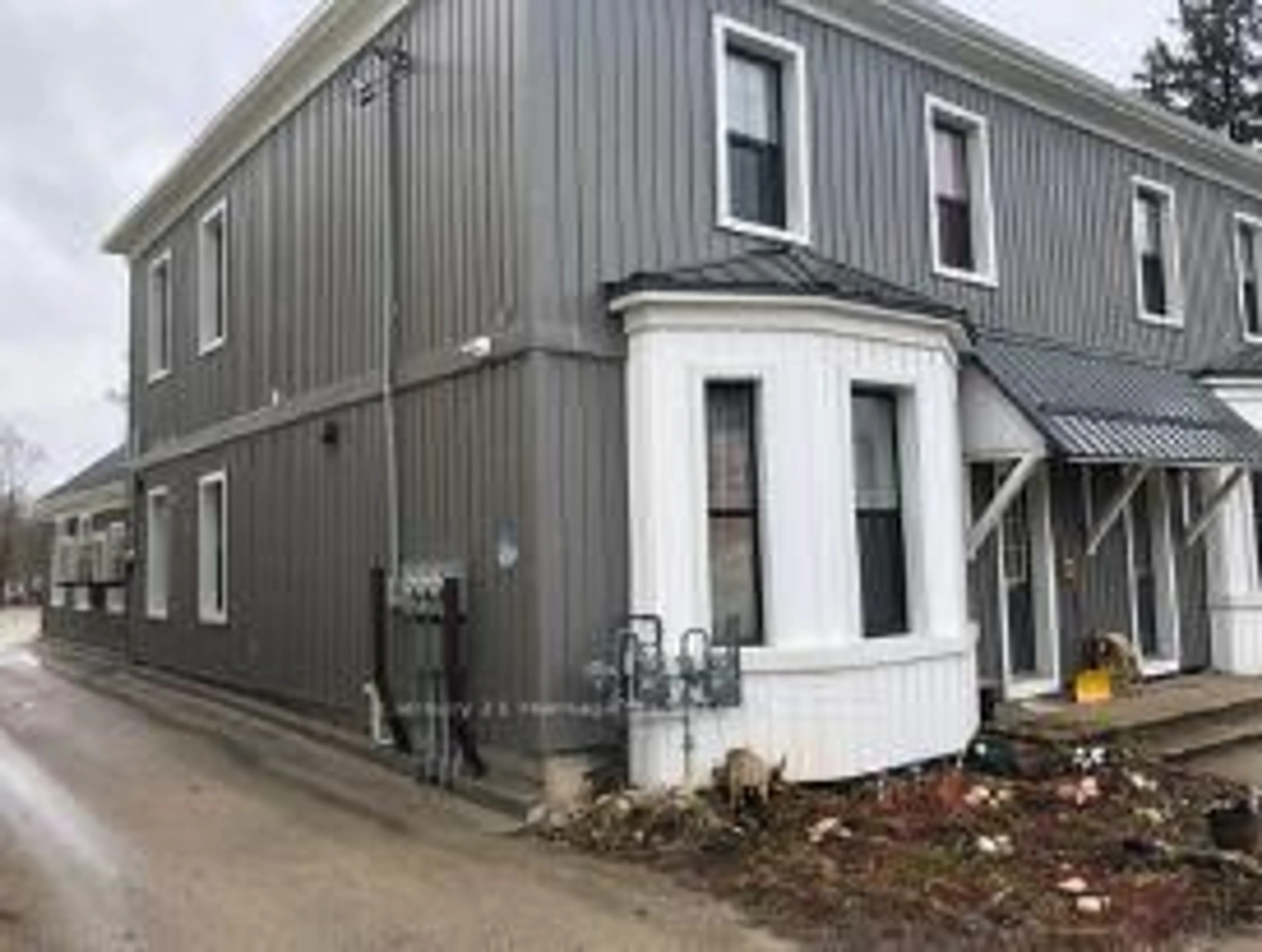 Unknown for 239-249 Main St, Wellington North Ontario N0G 2L1