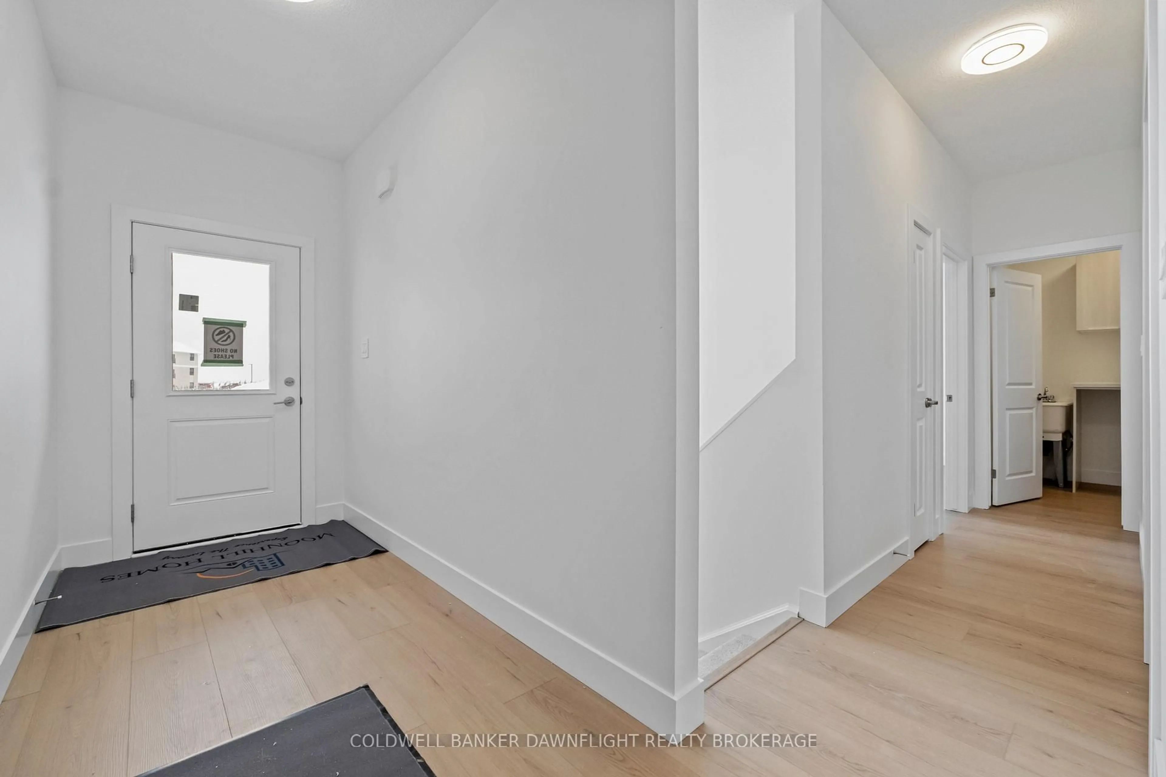 Indoor entryway for 56 Moonlight Crt, Central Huron Ontario N0M 1L0