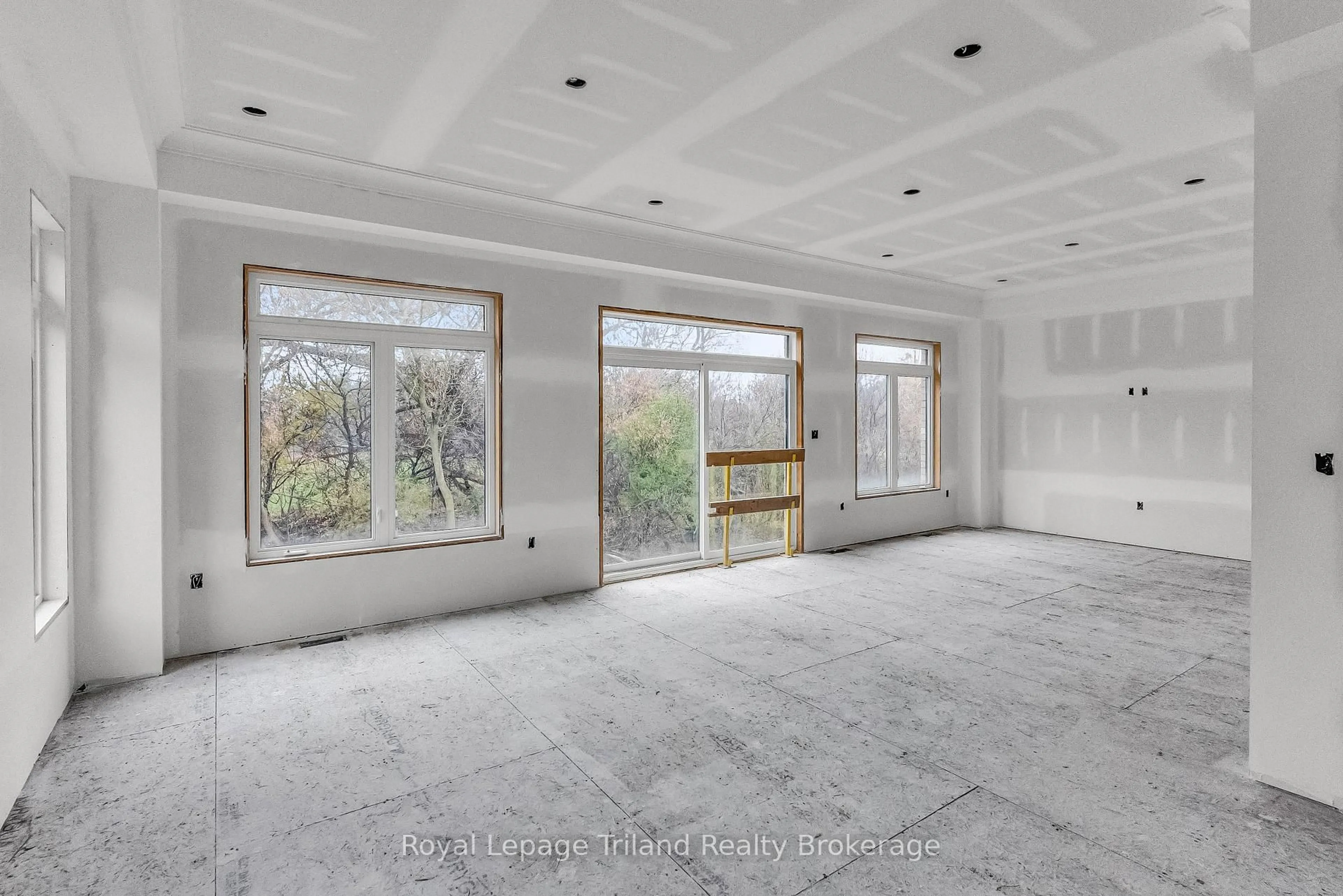 A pic of a room for 1248 Caen Ave, Woodstock Ontario N4T 0J4