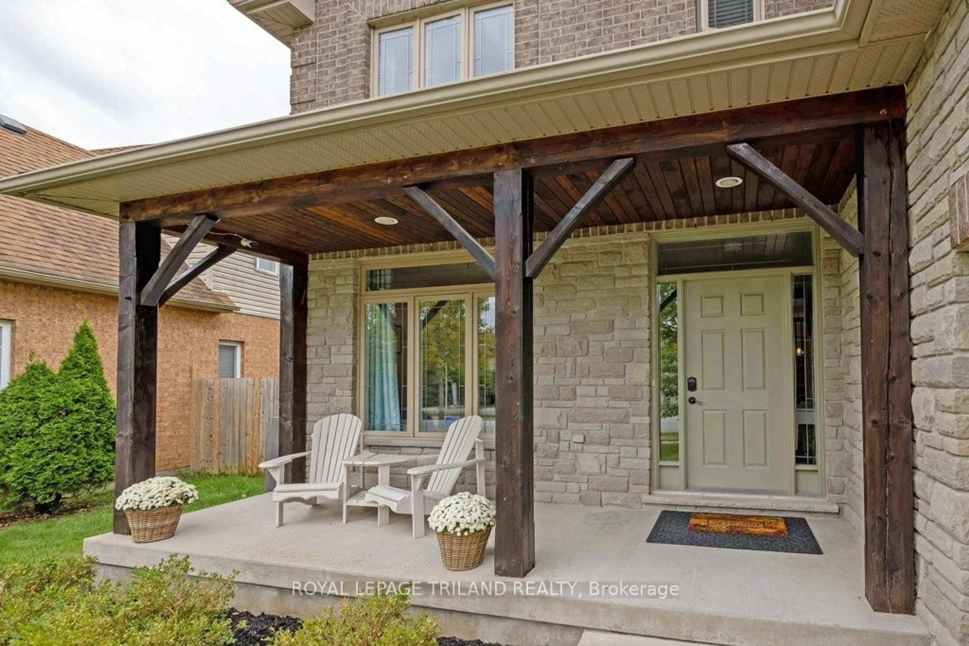 Unknown for 139 SKYLINE Ave, London North Ontario N5X 0A3