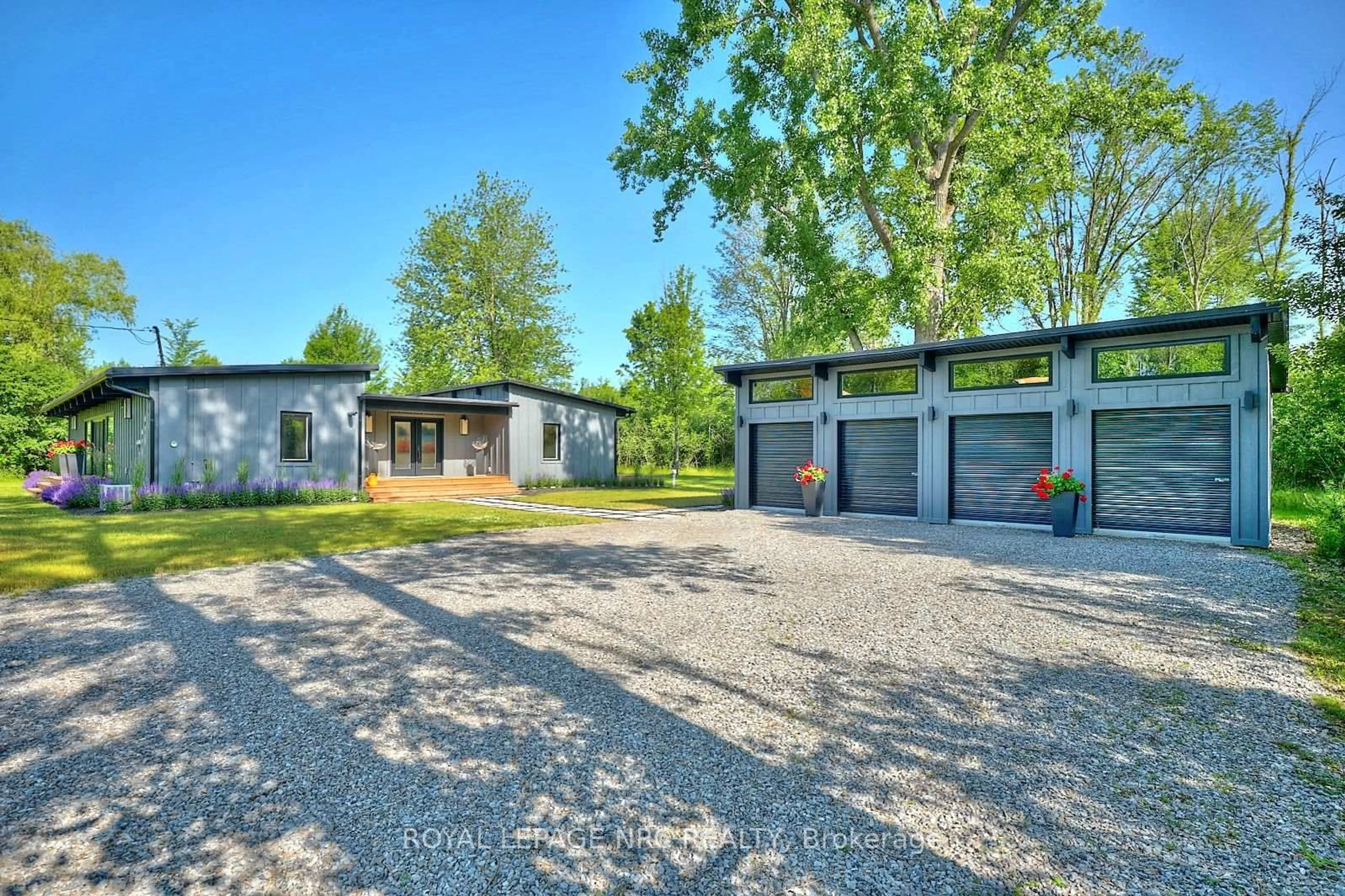 Unknown for 1904 MacDonald Dr, Fort Erie Ontario L2A 5M4