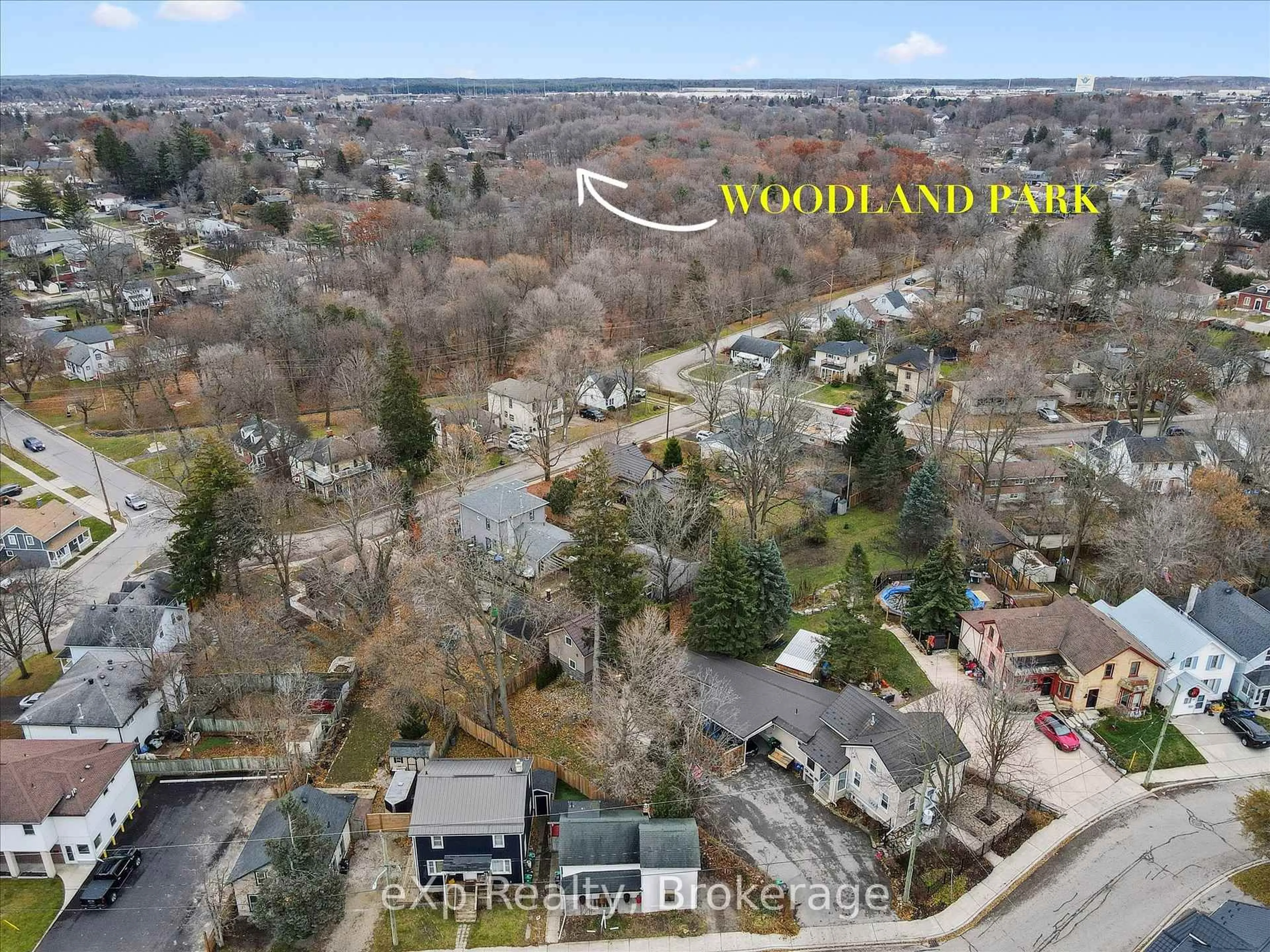 A pic from outside/outdoor area/front of a property/back of a property/a pic from drone, unknown for 20 Bergey St, Cambridge Ontario N3C 1P6