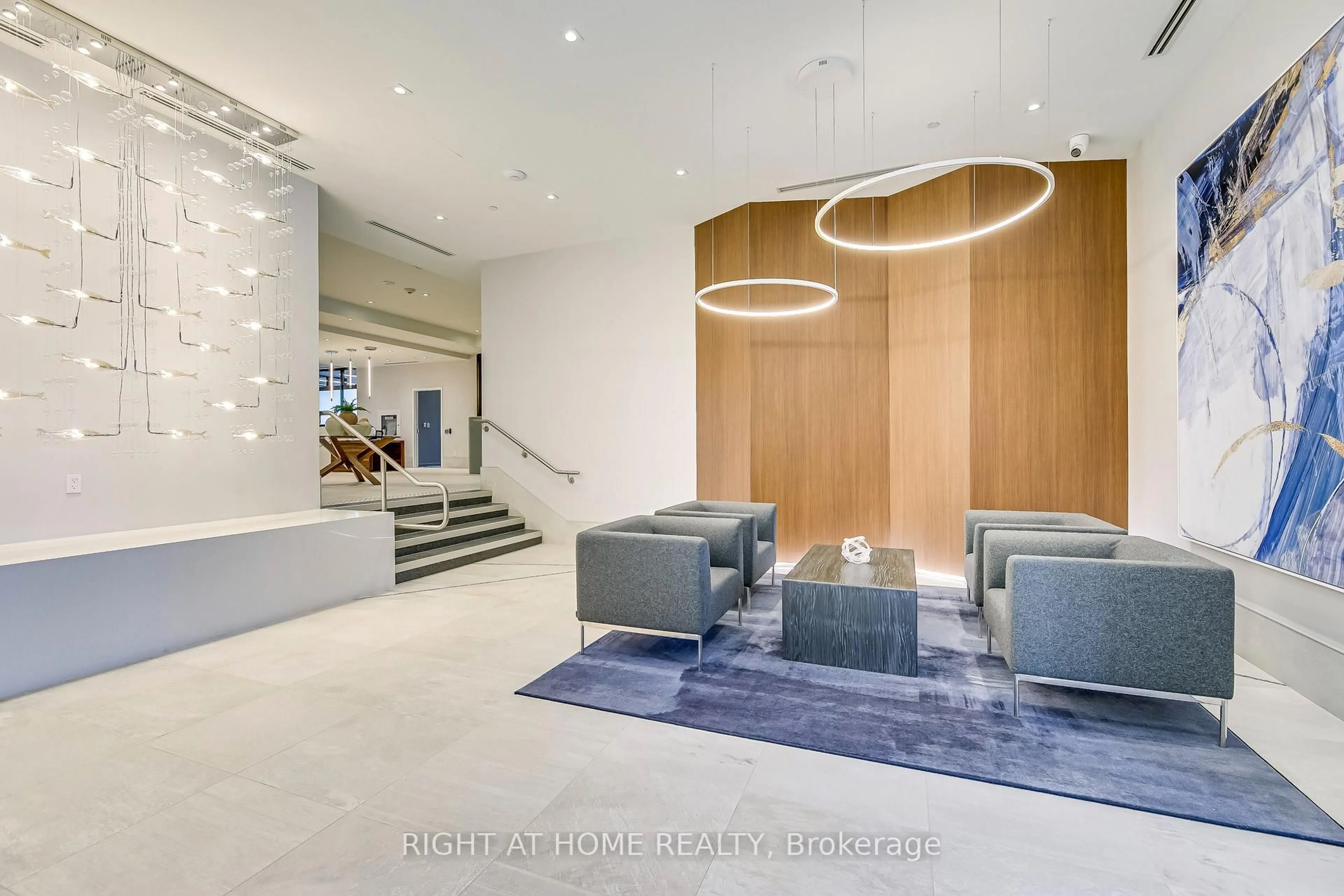 Unknown for 385 Winston Rd #1103, Grimsby Ontario L3M 0J3