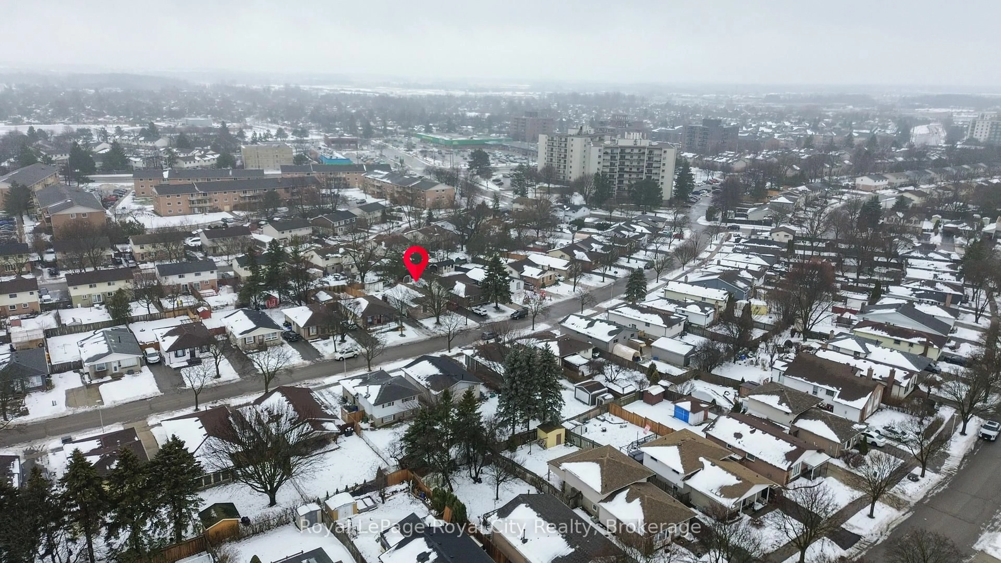 Blurry image for 43 Patience Cres, London South Ontario N6E 2K7