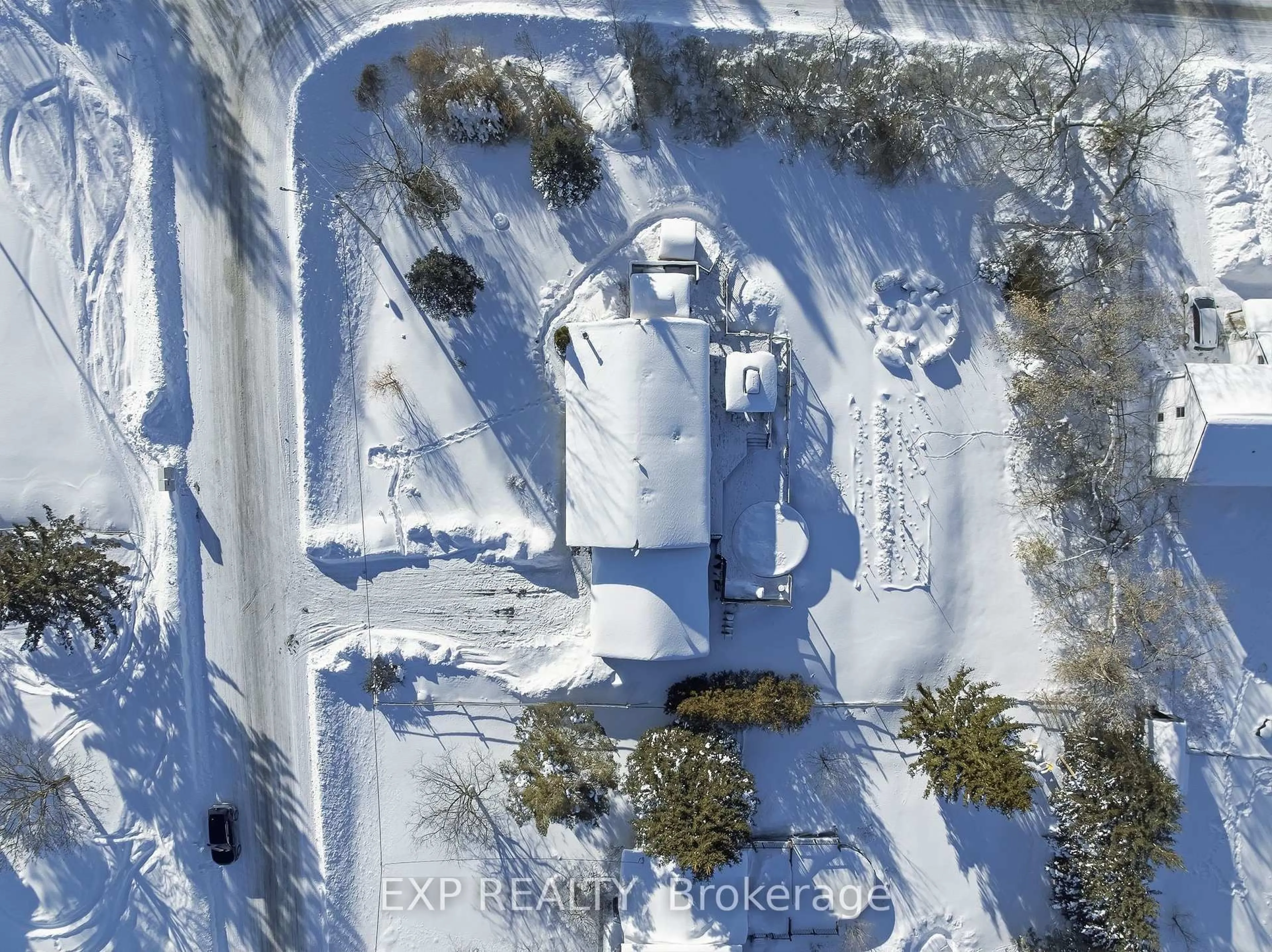 A pic from outside/outdoor area/front of a property/back of a property/a pic from drone, street for 9574 Ardagh Cres, Hamilton Township Ontario K0K 2H0