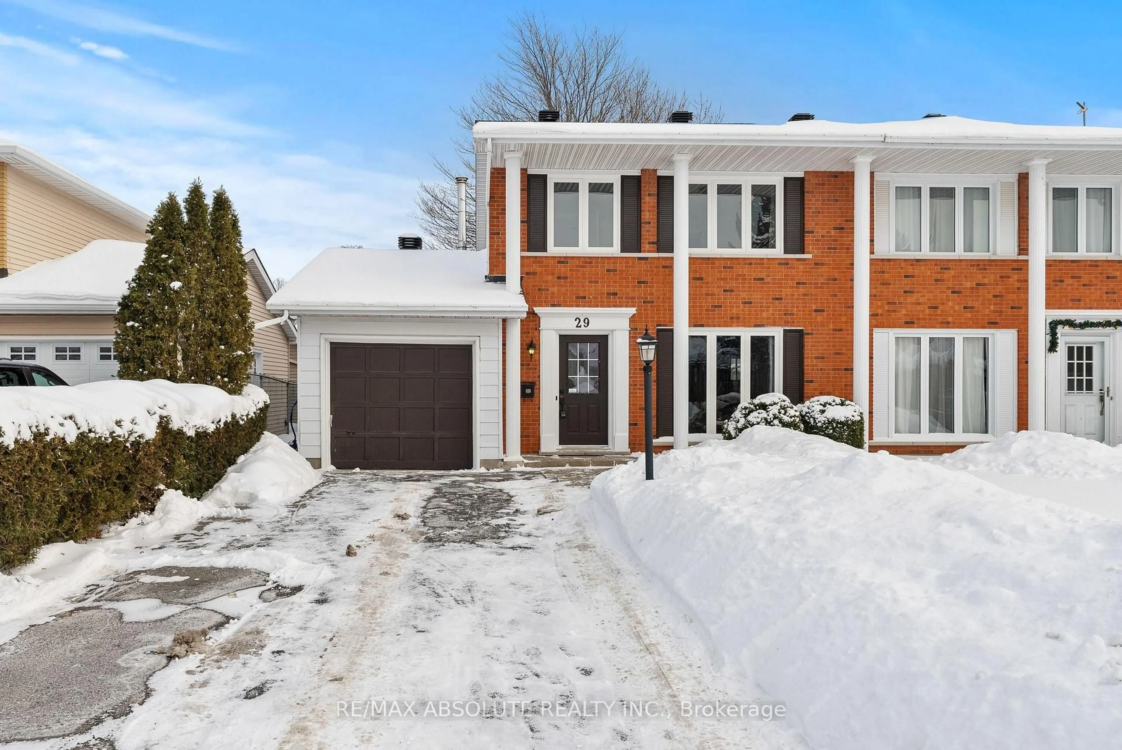 Home with brick exterior material, street for 29 Bentworth Cres, Ottawa Ontario K2G 3X1