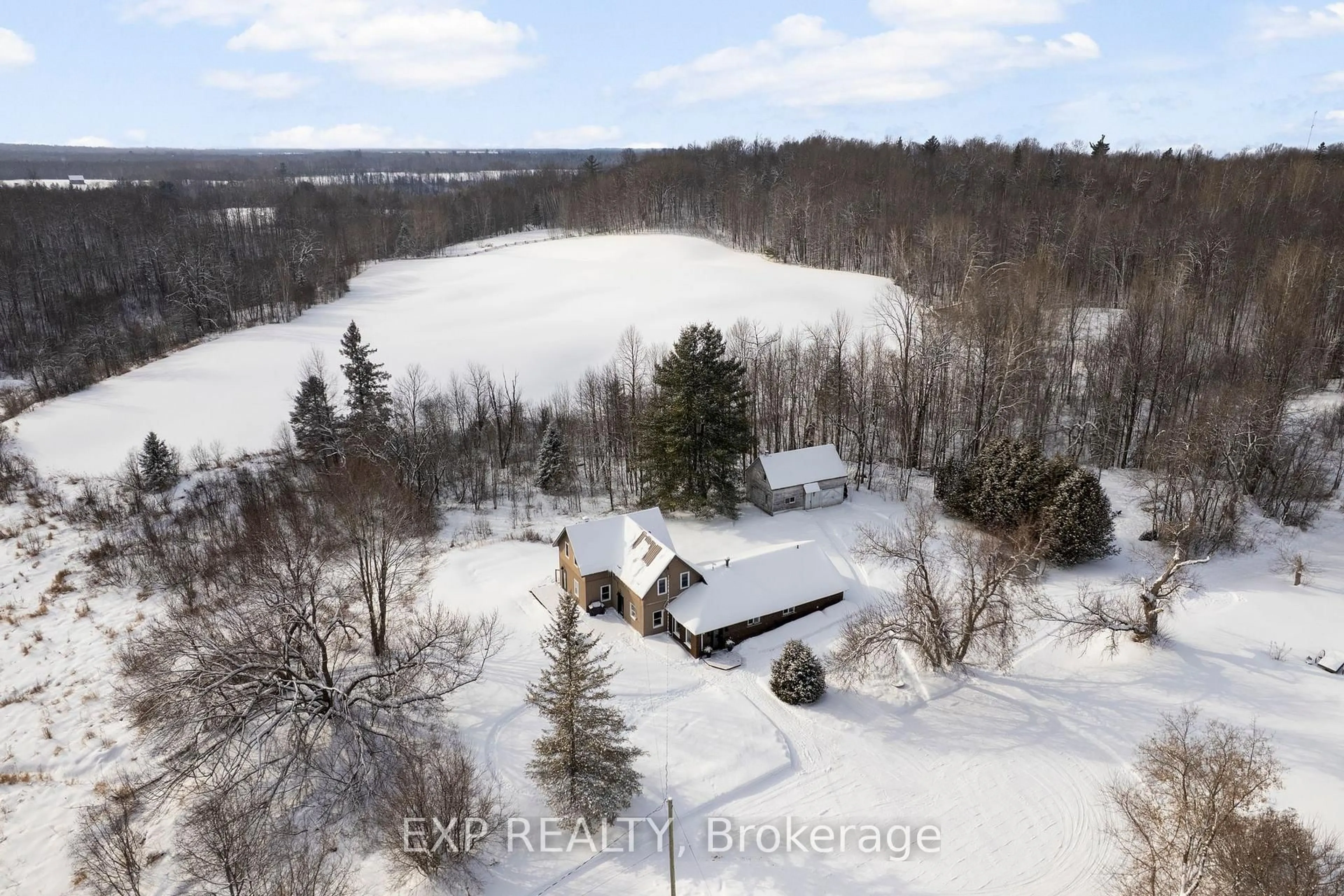 A pic from outside/outdoor area/front of a property/back of a property/a pic from drone, unknown for 1724B Kohlsmith Rd, Cobden Ontario K0J 1K0