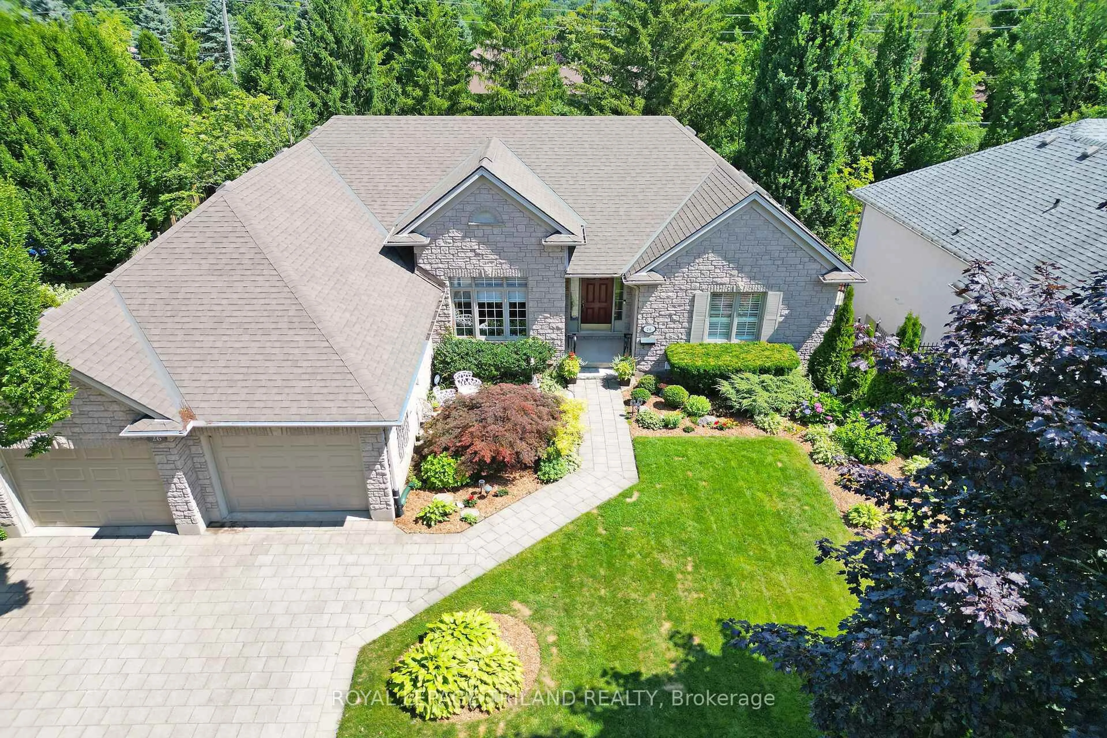 A pic from outside/outdoor area/front of a property/back of a property/a pic from drone, street for 26 Butternut Lane, London South Ontario N6K 4J4