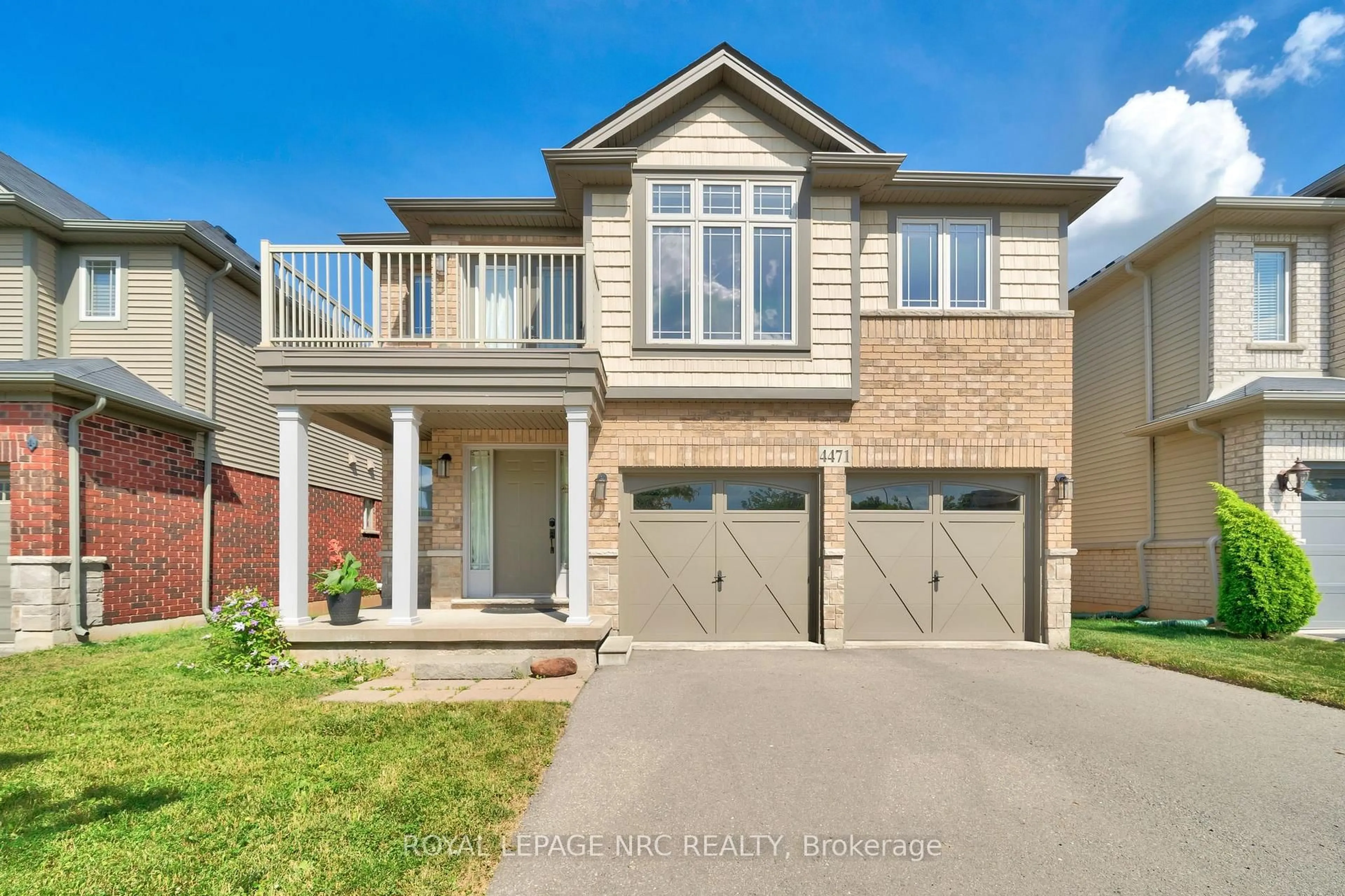 Home with brick exterior material, street for 4471 Garden Gate Terr, Lincoln Ontario L3J 1M1