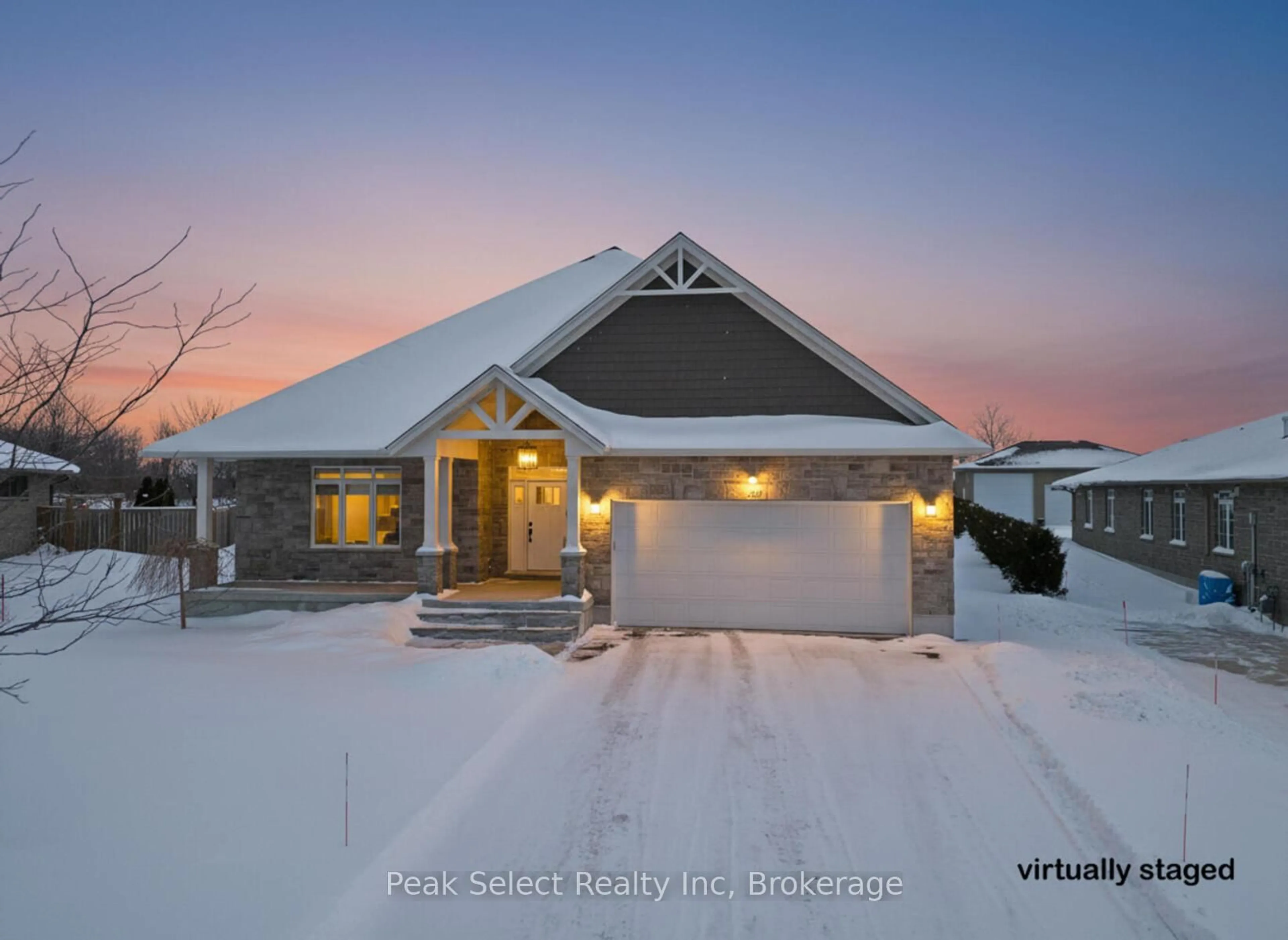 Home with vinyl exterior material, street for 343 TRACY St, St. Marys Ontario N4X 0B4