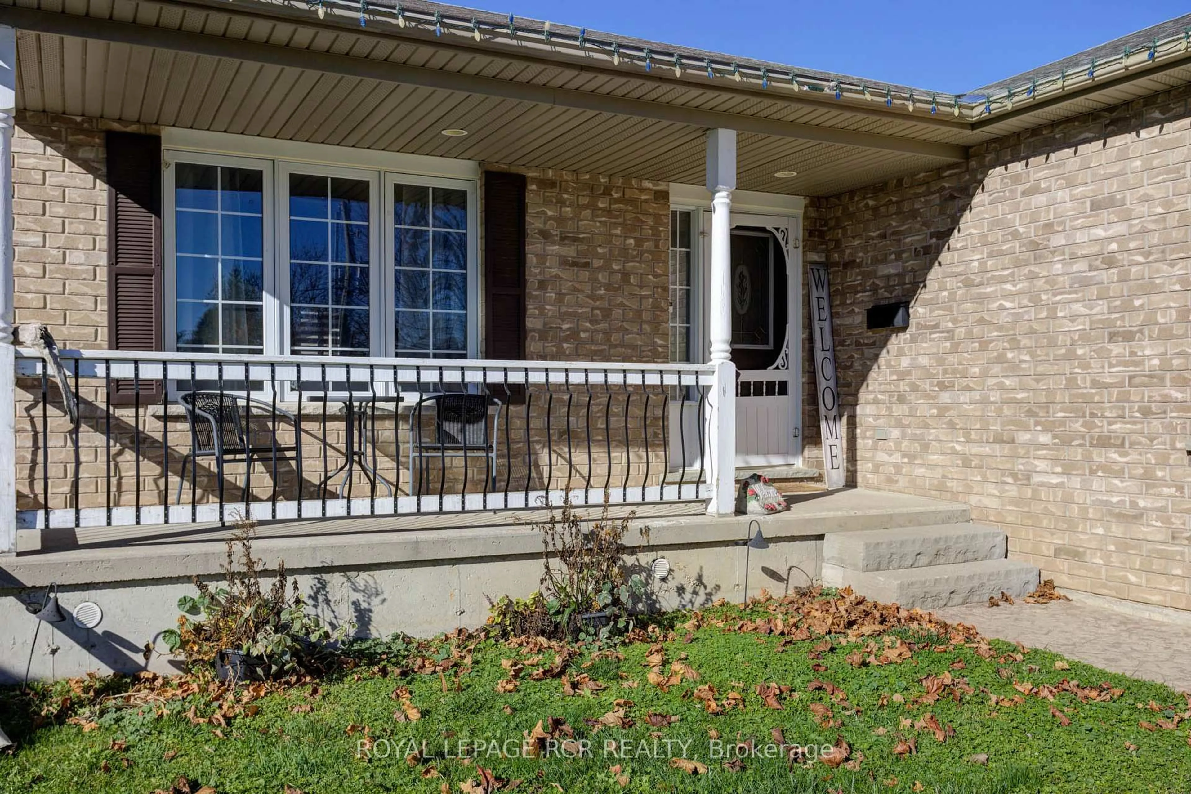 Unknown for 44 Geddes St, Minto Ontario N0G 1M0