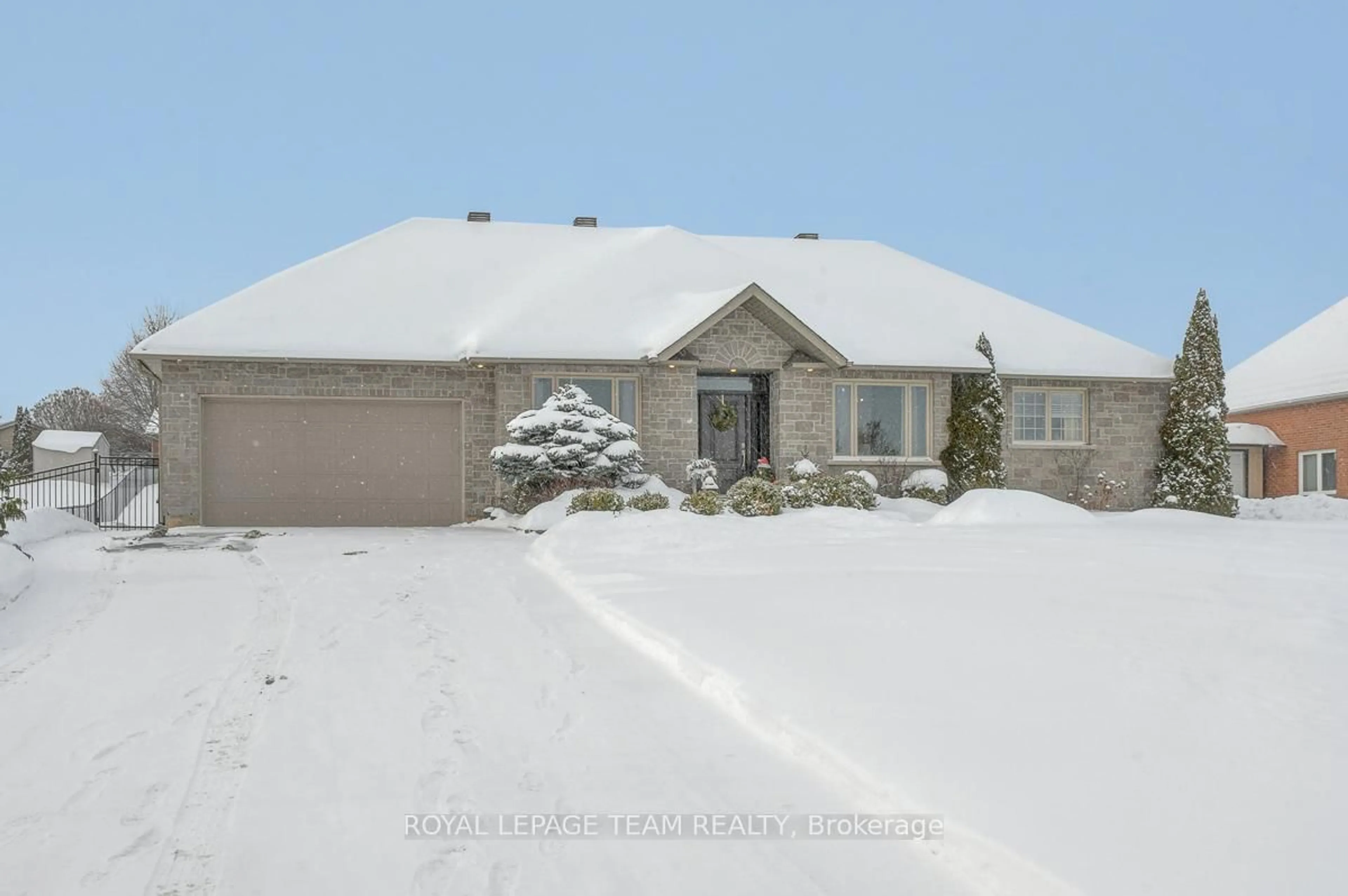 Unknown for 6646 STILLWOOD Dr, North Gower Ontario K0A 2T0