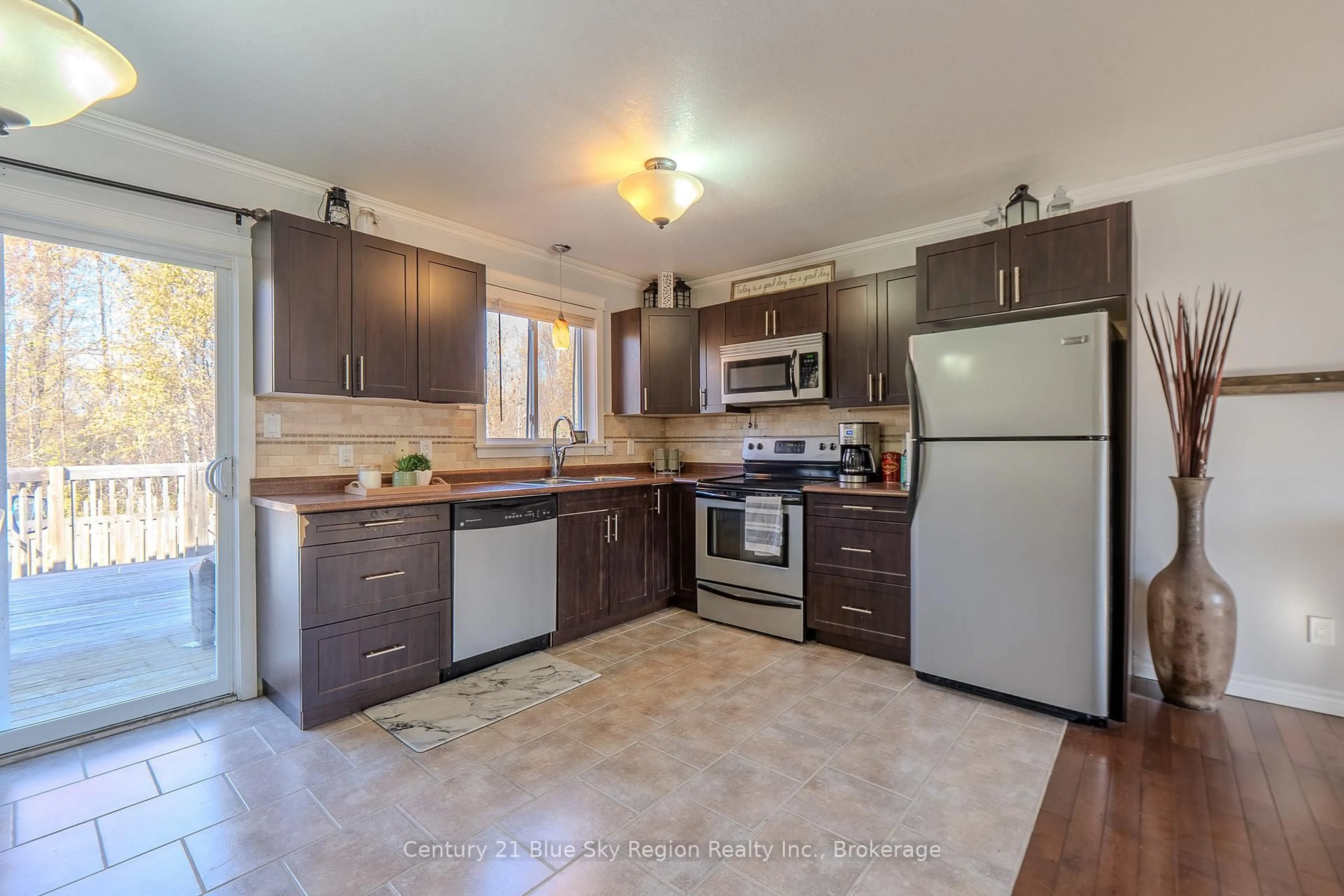 Unknown for 557 Demers St, West Nipissing Ontario P2B 0A1