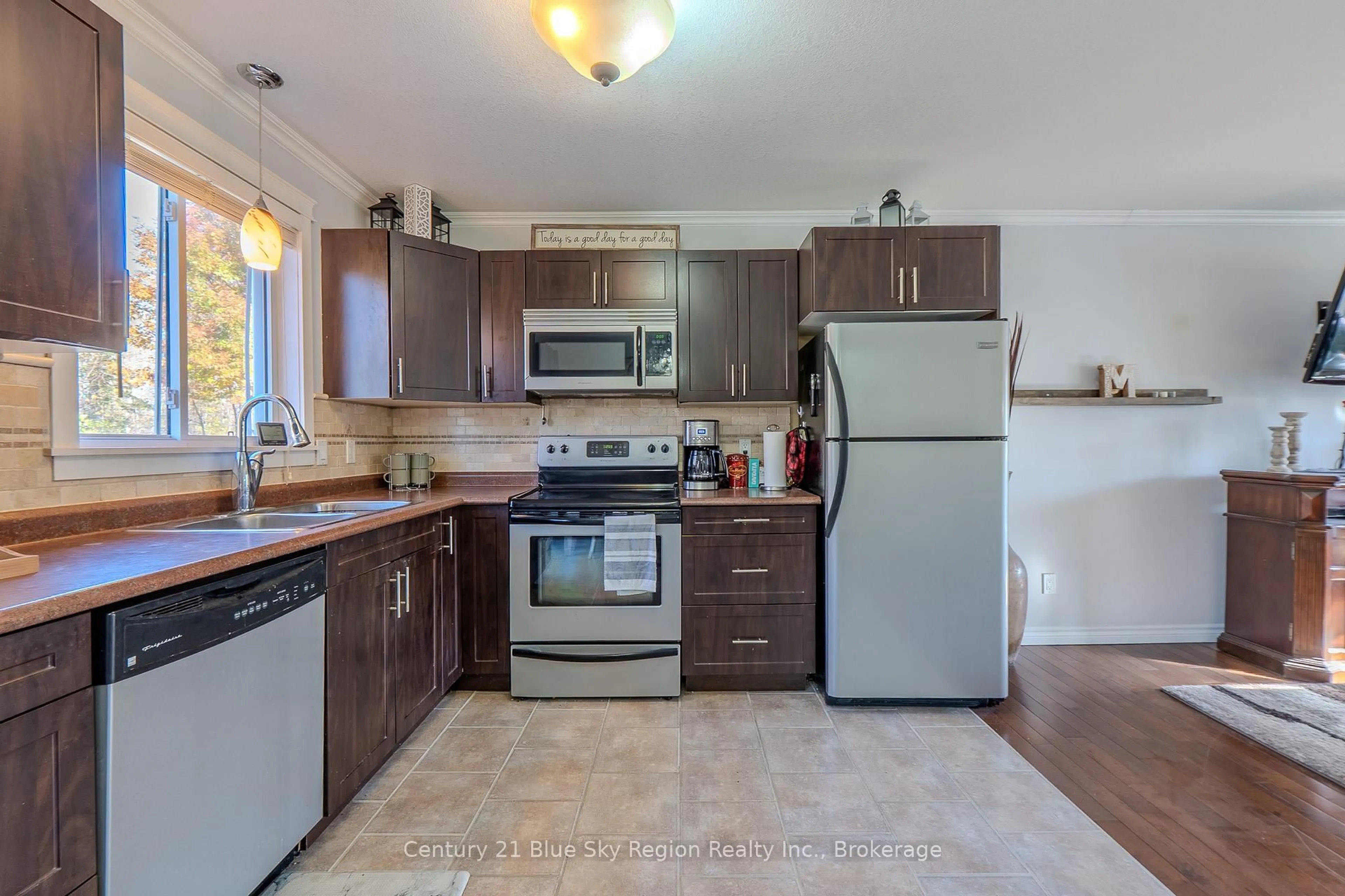 Open concept kitchen, ceramic/tile floor for 557 Demers St, West Nipissing Ontario P2B 0A1