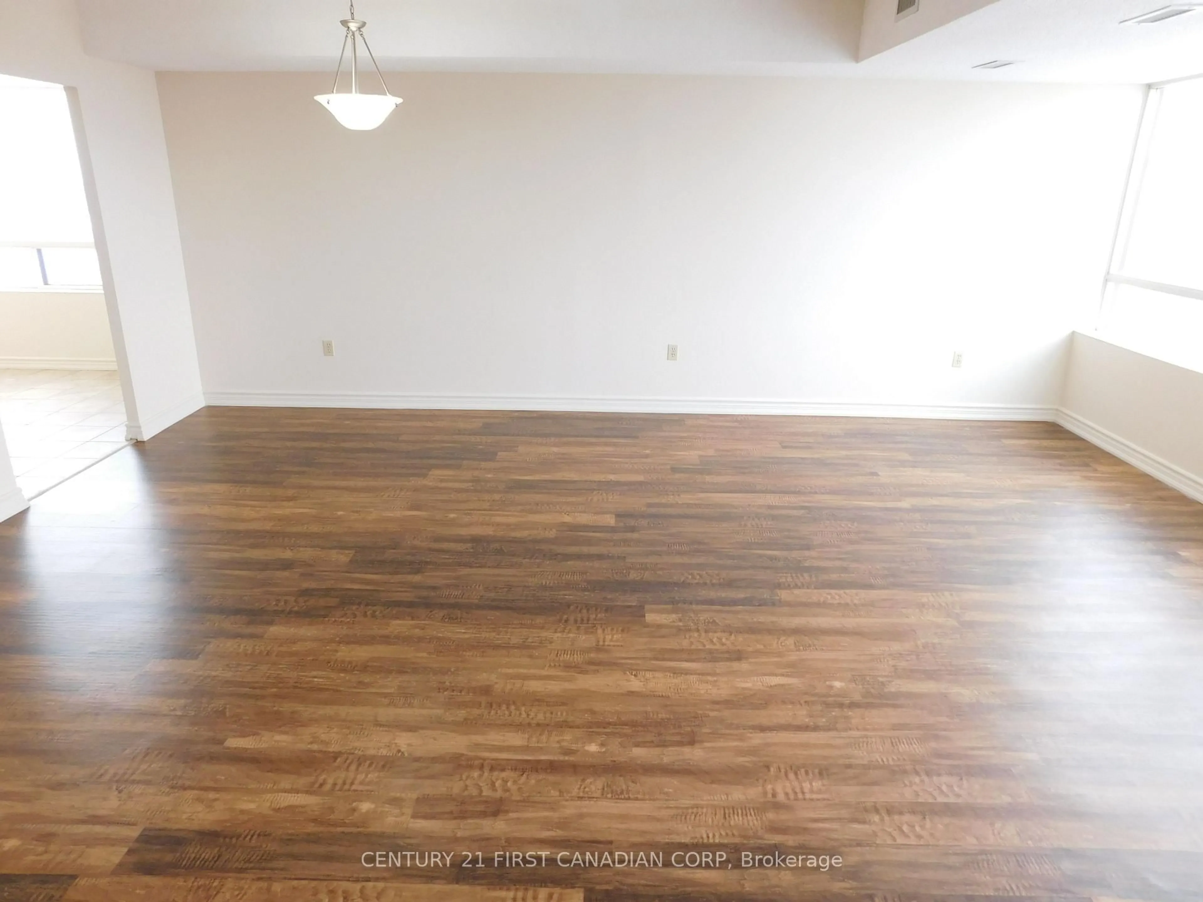 A pic of a room for 744 Wonderland Rd #803, London South Ontario N6K 4K3