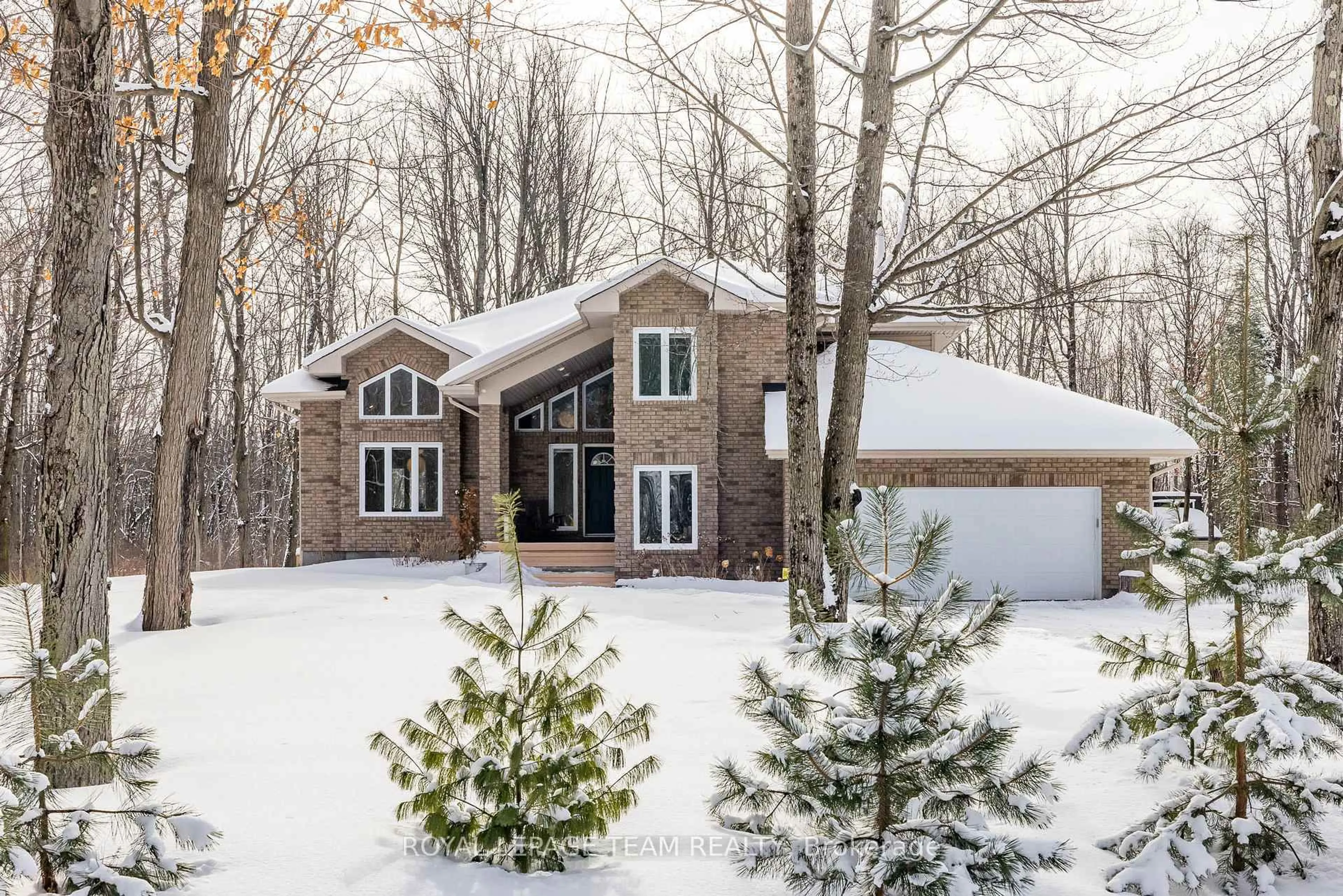 Home with brick exterior material, street for 5830 Wood Duck Dr, Osgoode Ontario K0A 2W0