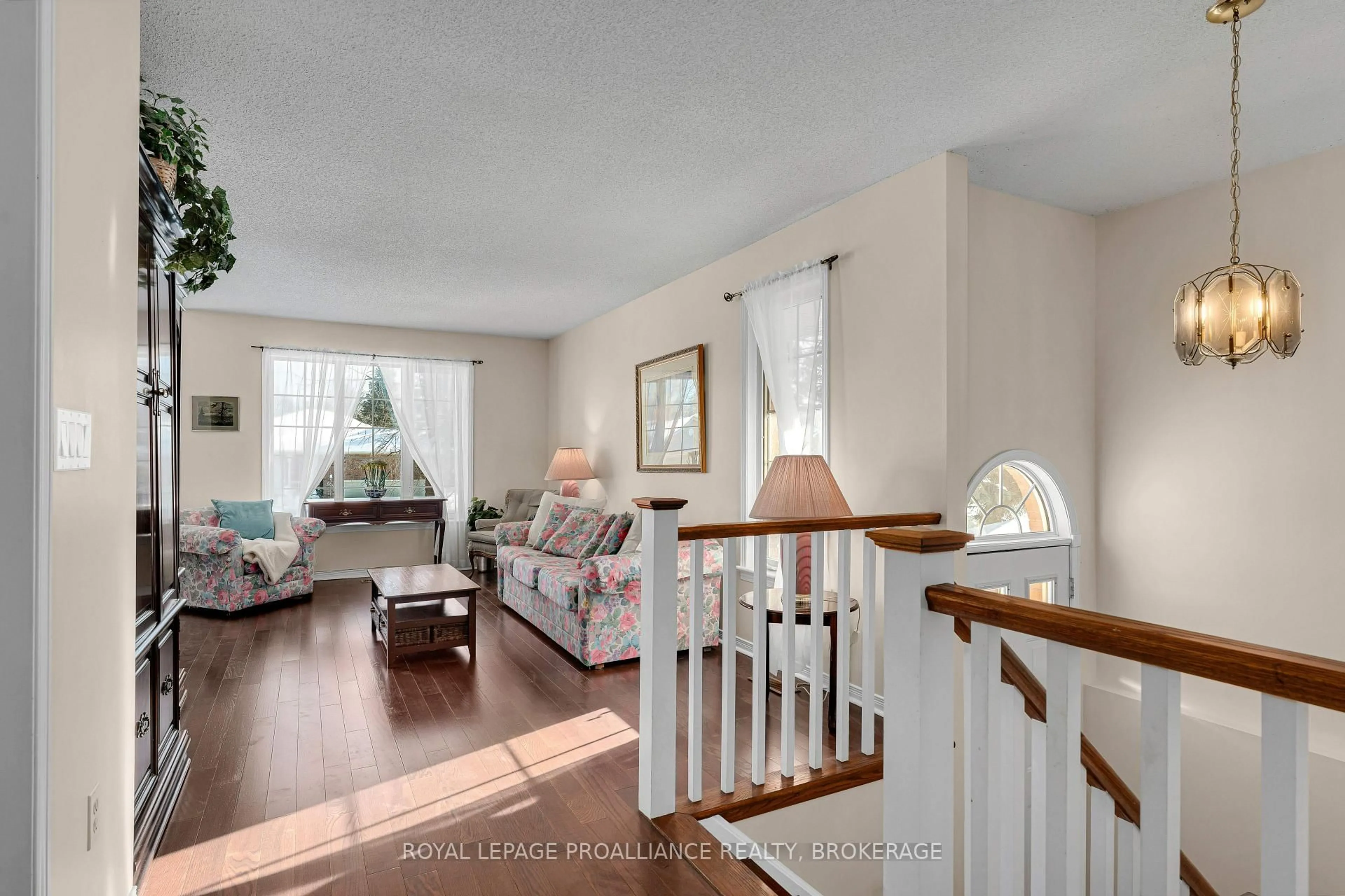 Living room with furniture, unknown for 660 Roosevelt Dr, Kingston Ontario K7M 8T8