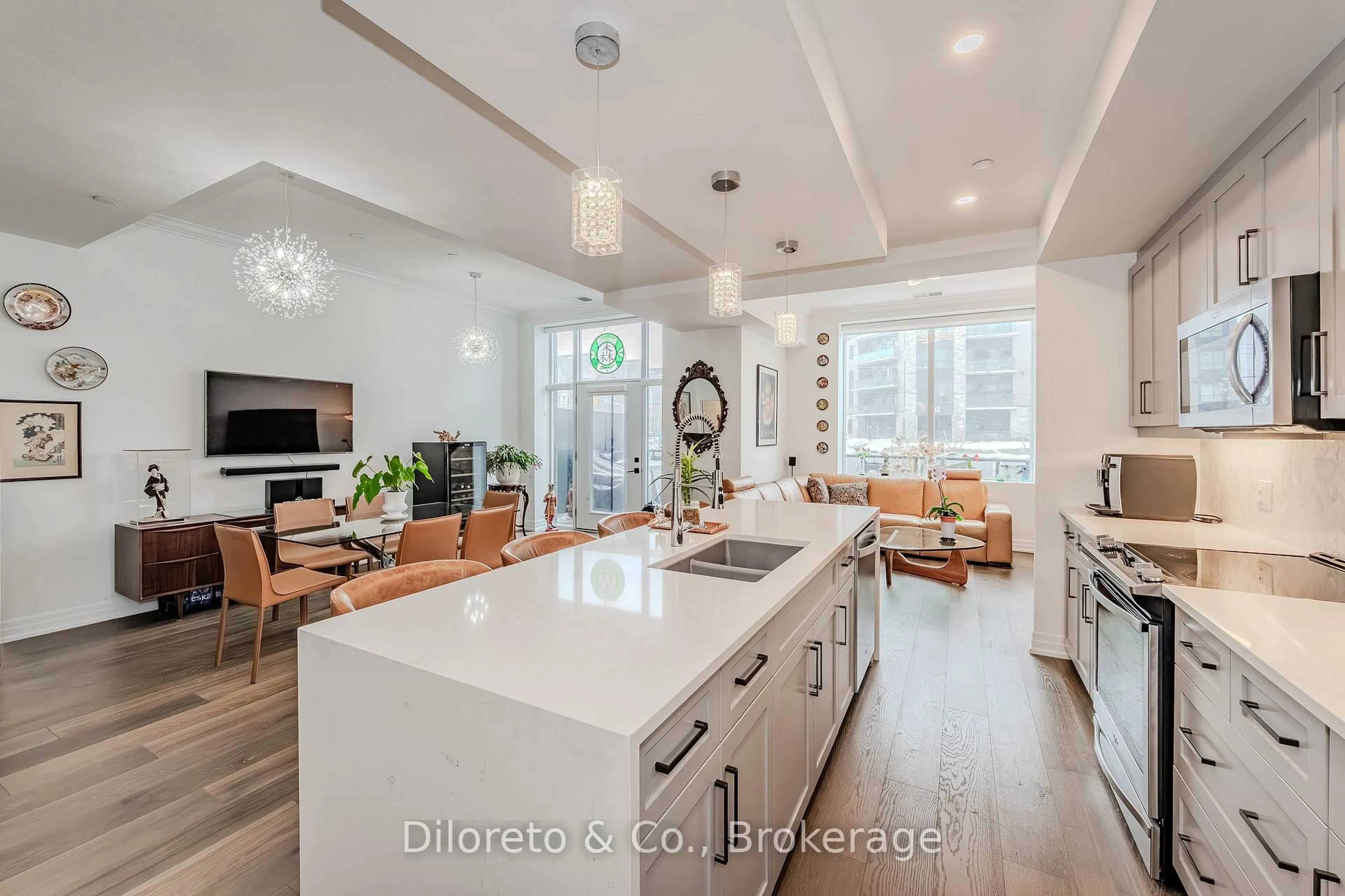 Open concept kitchen, ceramic/tile floor for 1878 Gordon St #105, Guelph Ontario N1L 0P4