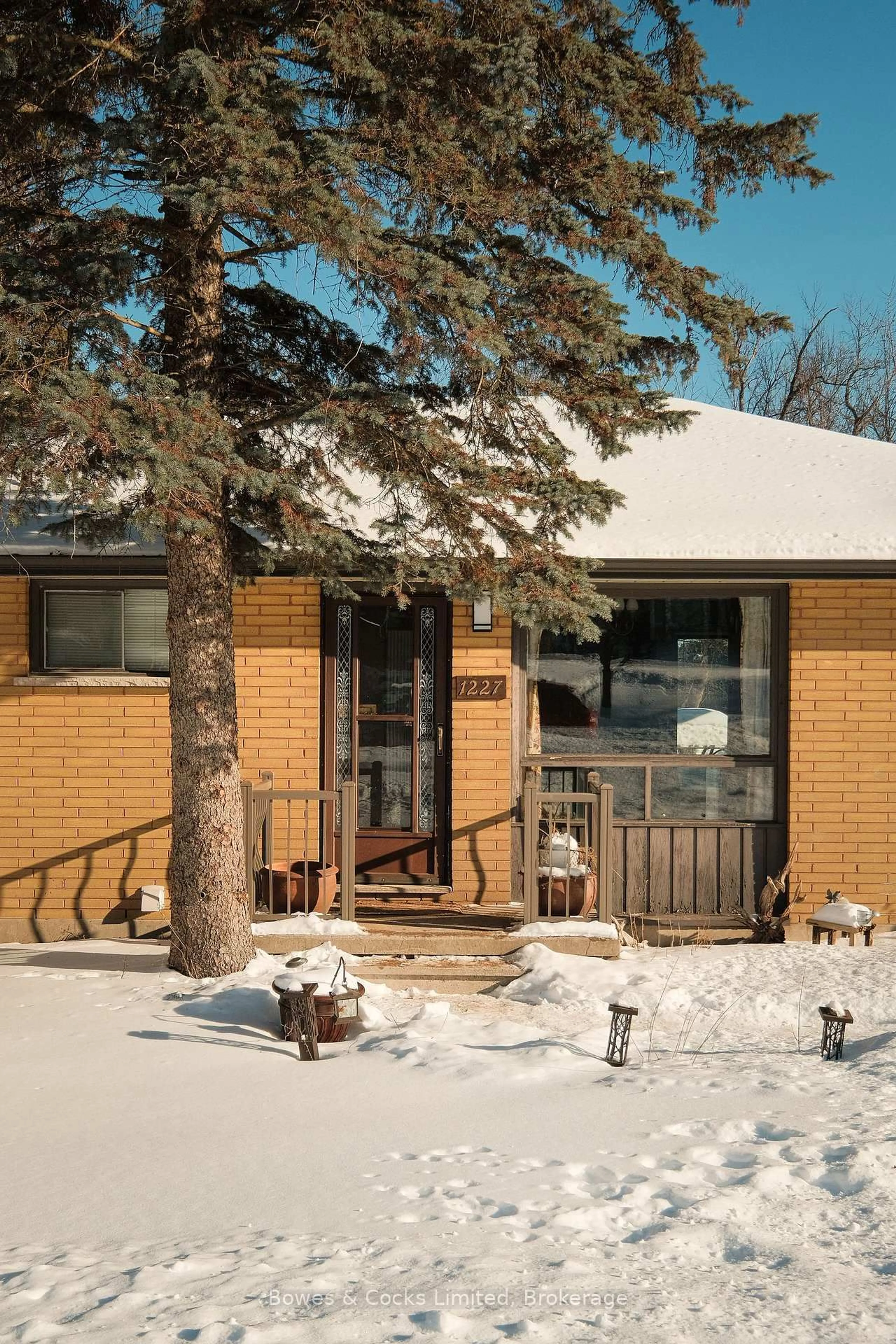 Home with brick exterior material, street for 1227 Algonquin Blvd, Peterborough Ontario K9H 6N1