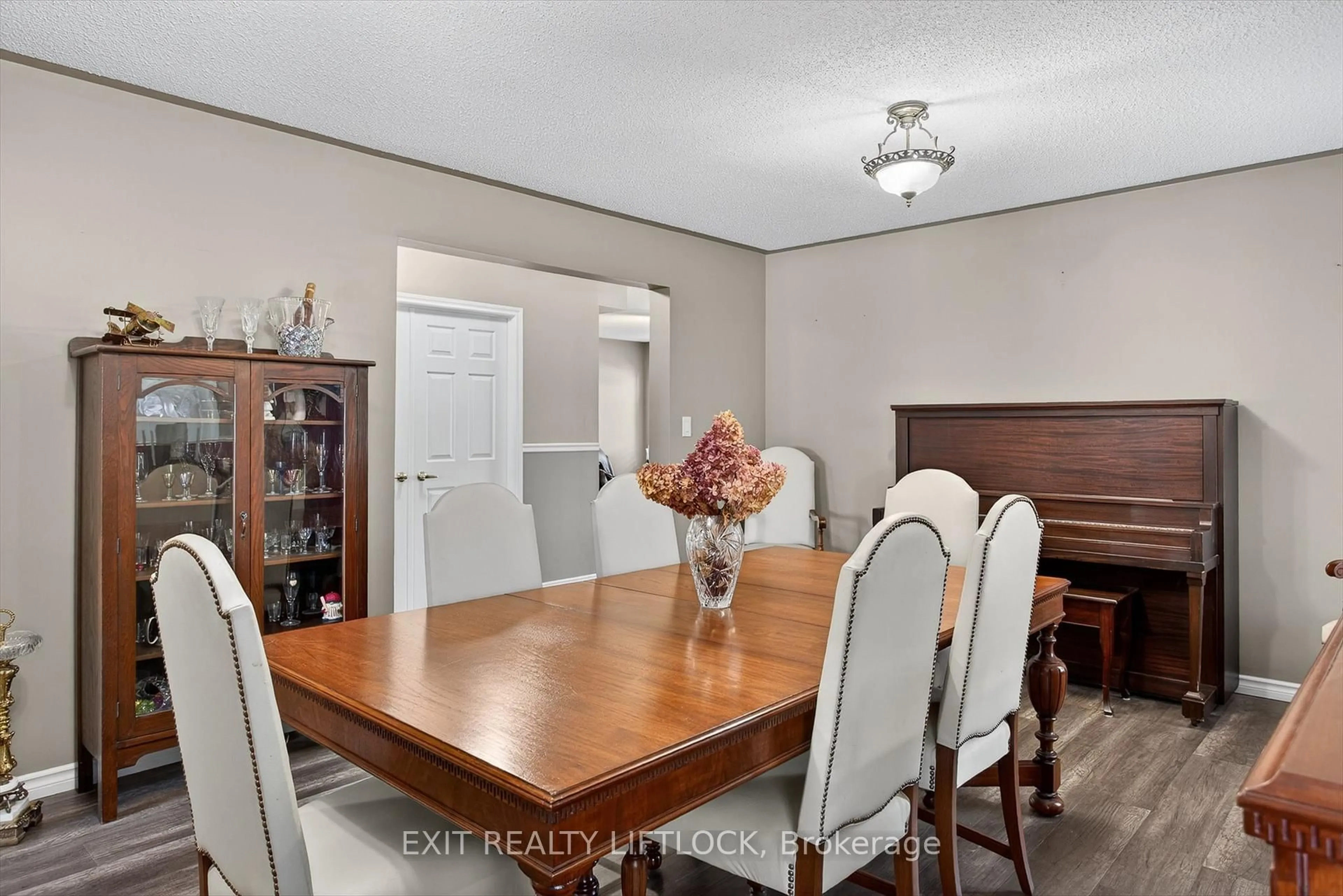 Dining room, unknown for 1403 Ireland Dr, Peterborough Ontario K9K 0A7