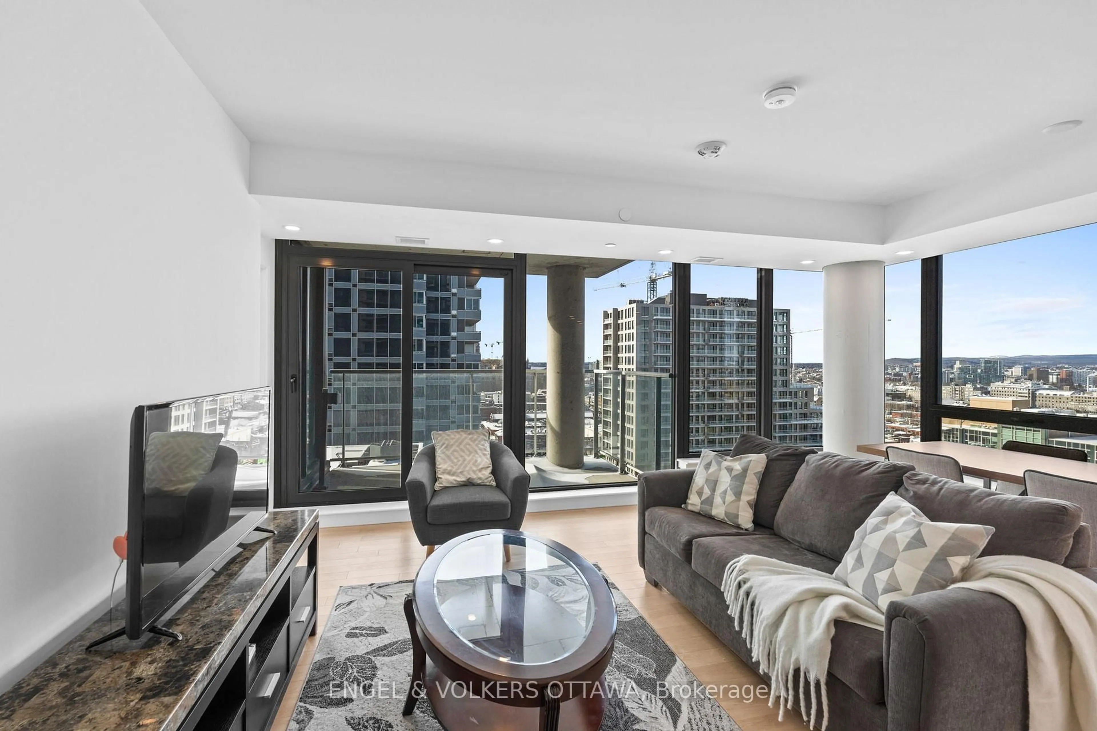 Living room with furniture, unknown for 180 George St #1802, Ottawa Ontario K1N 0G8