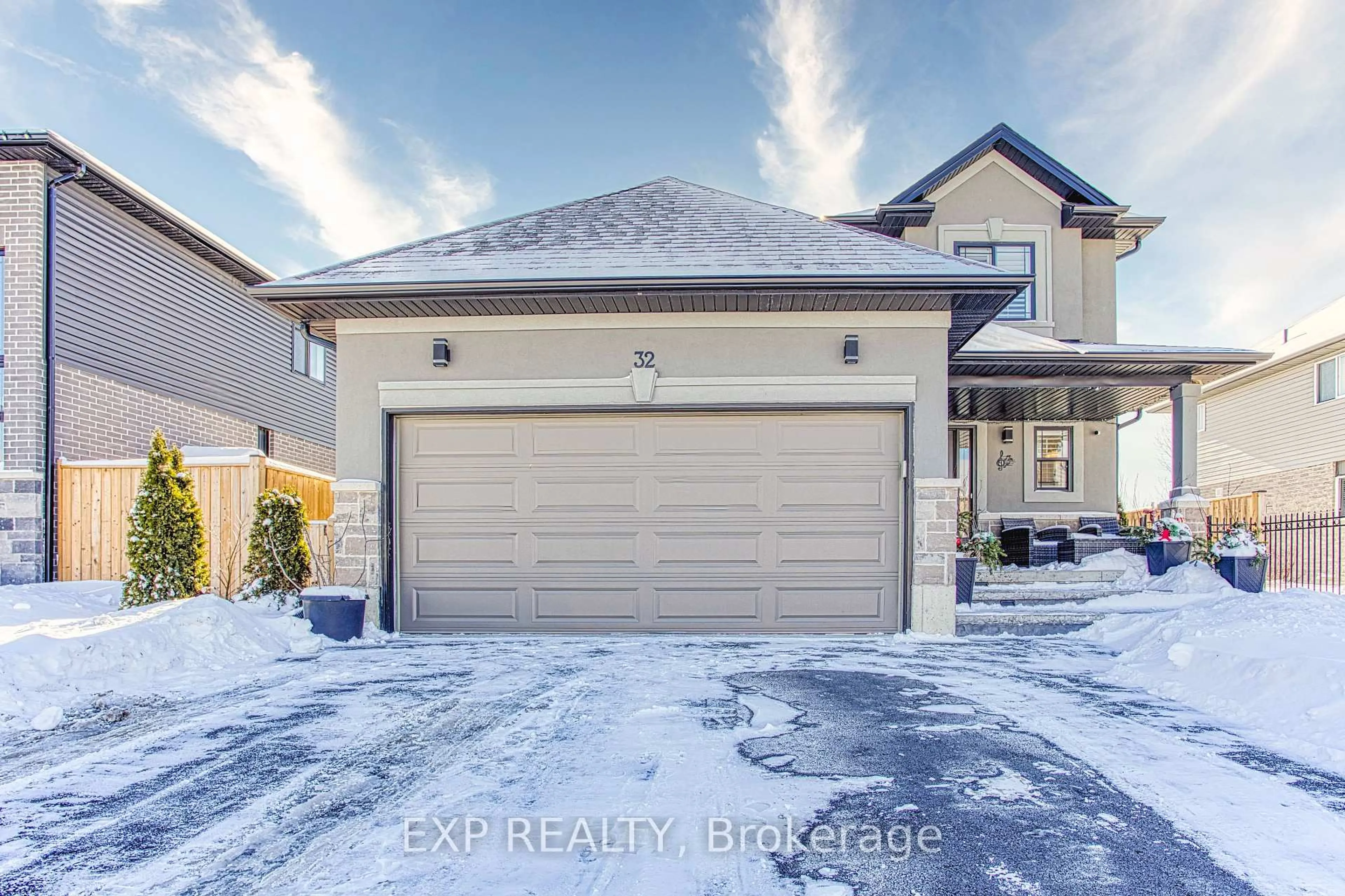 Unknown for 32 Hudson Dr, Haldimand Ontario N0A 1E0