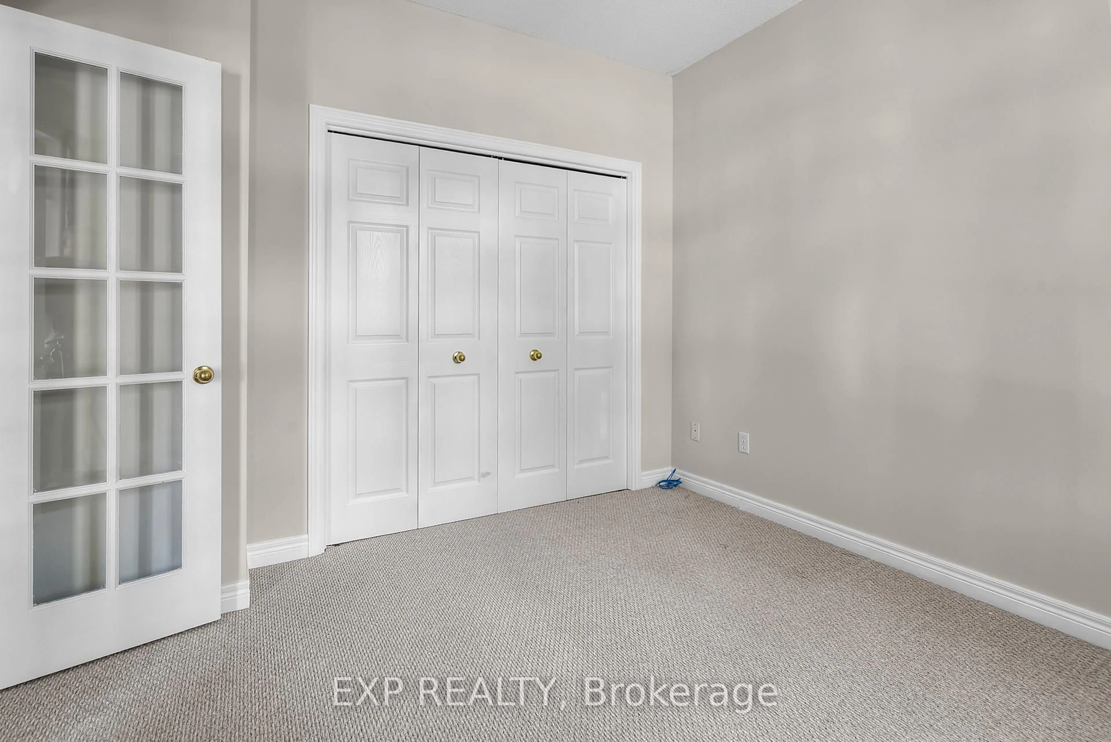 A pic of a room for 5595 DRUMMOND Rd #23, Niagara Falls Ontario L2G 4L2