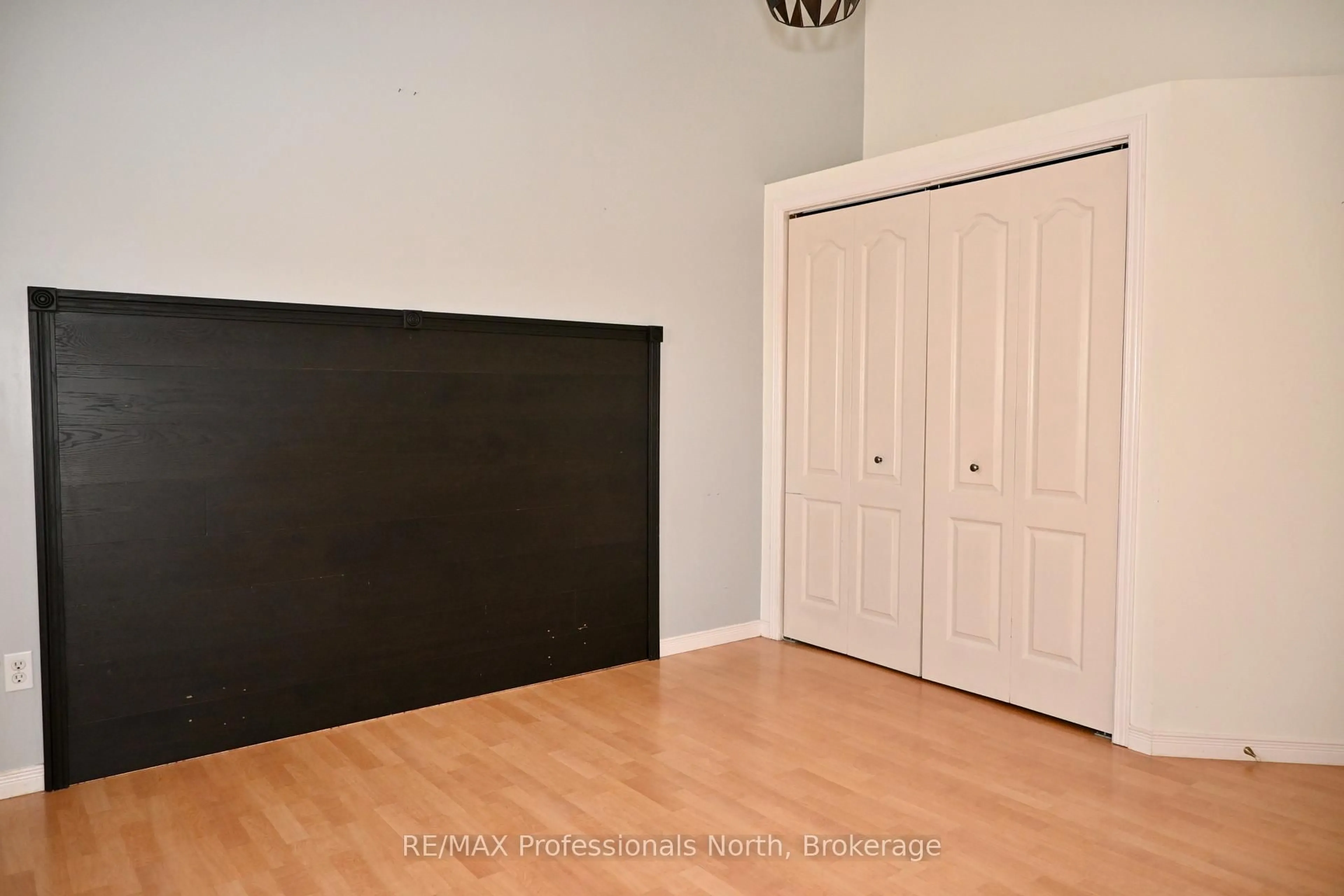 A pic of a room for 351 Chub Lake Rd, Huntsville Ontario P1H 1S4