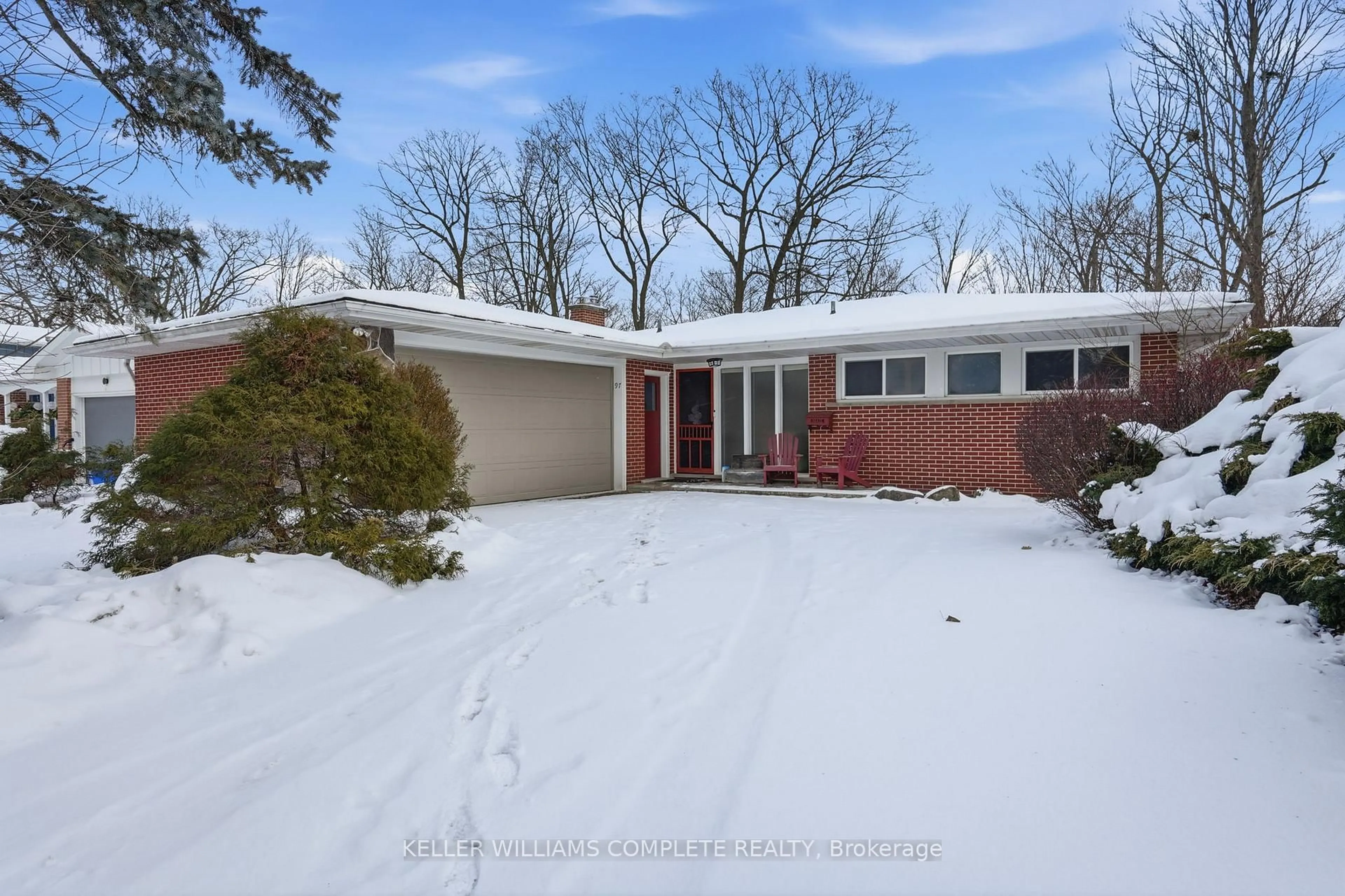 Unknown for 97 Robinhood Dr, Hamilton Ontario L9H 4G2