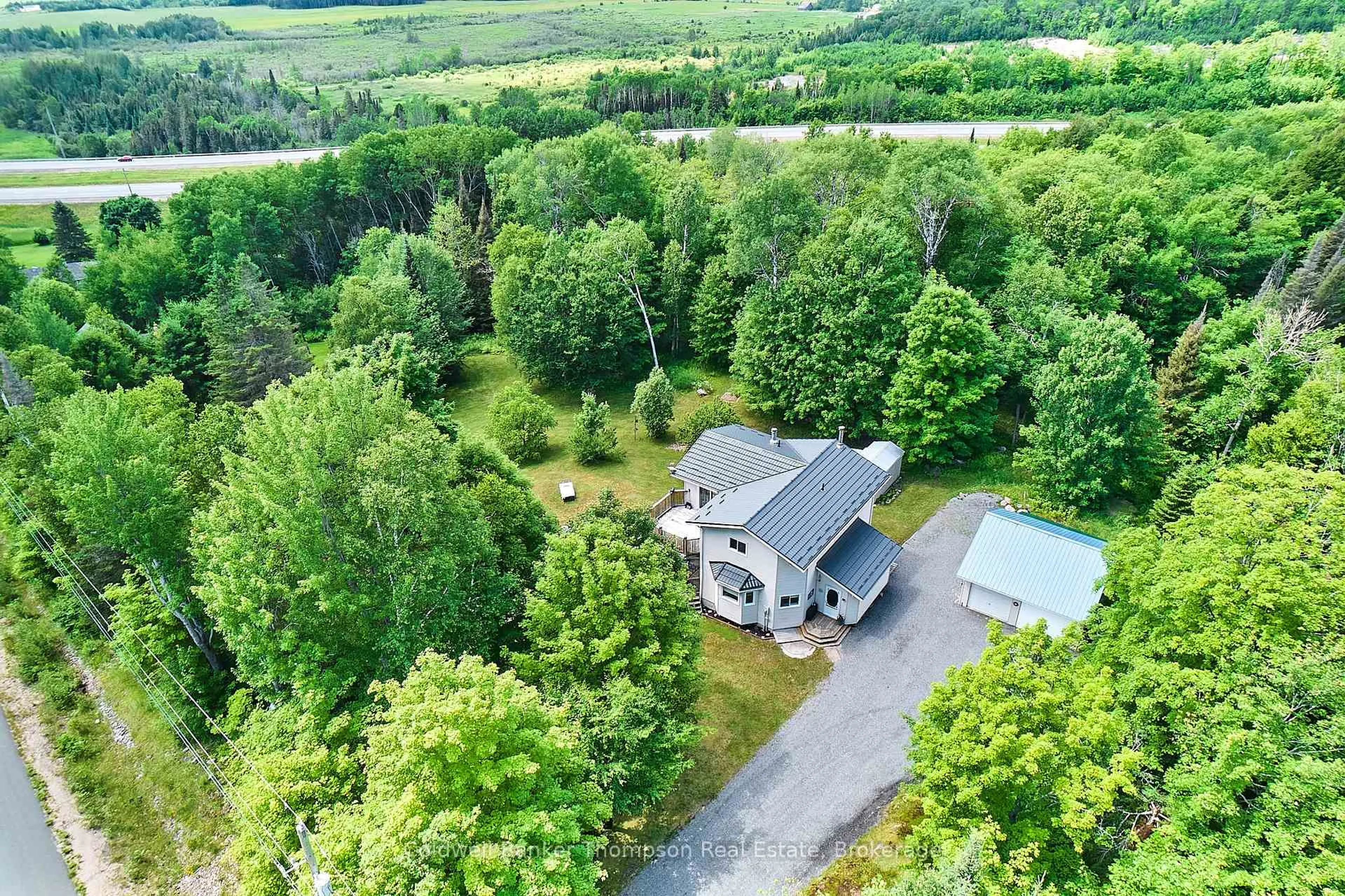 A pic from outside/outdoor area/front of a property/back of a property/a pic from drone, unknown for 550 Valley View Rd, Strong Ontario P0A 1Z0