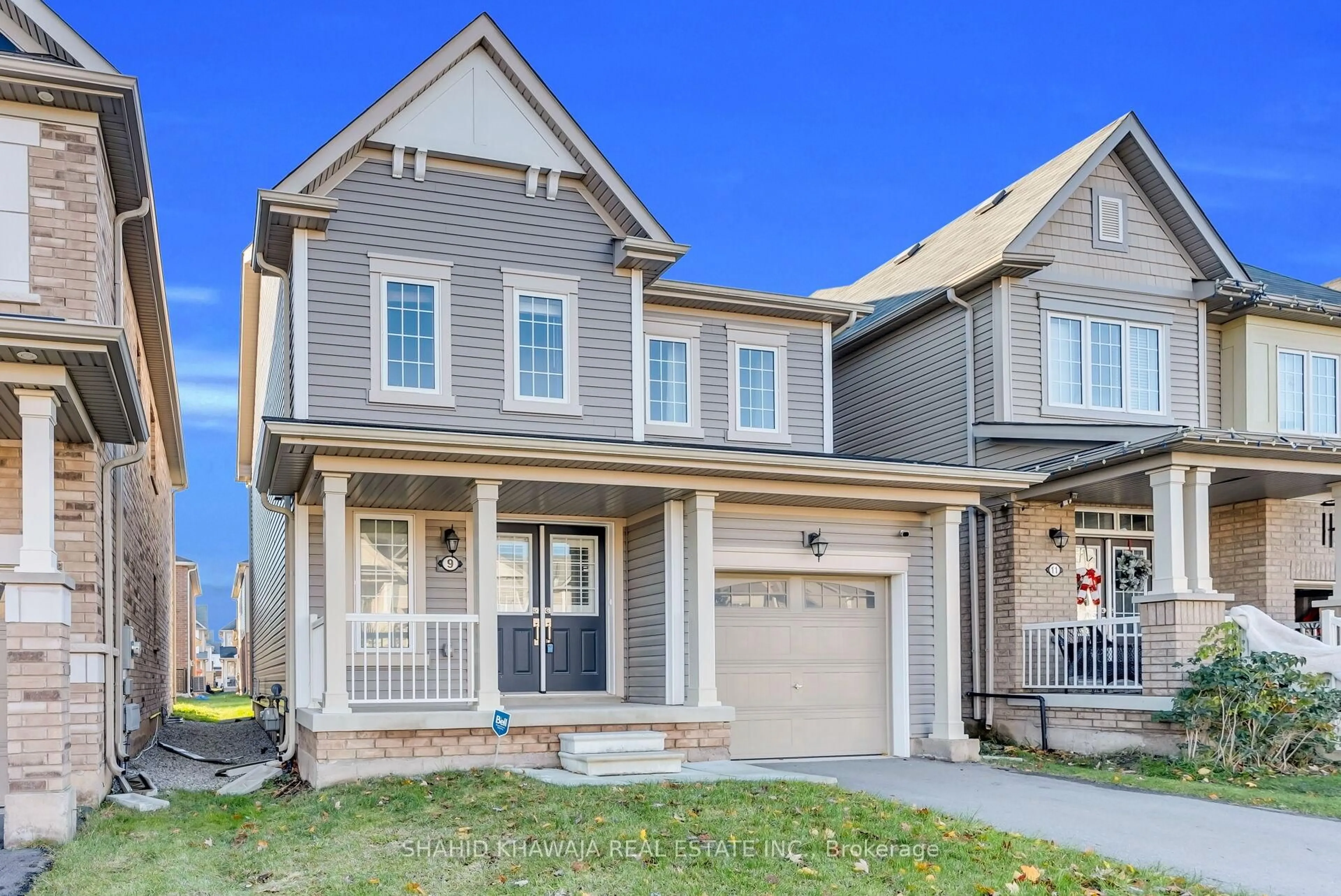 Home with brick exterior material, street for 9 Esther Cres, Thorold Ontario L3B 0E3