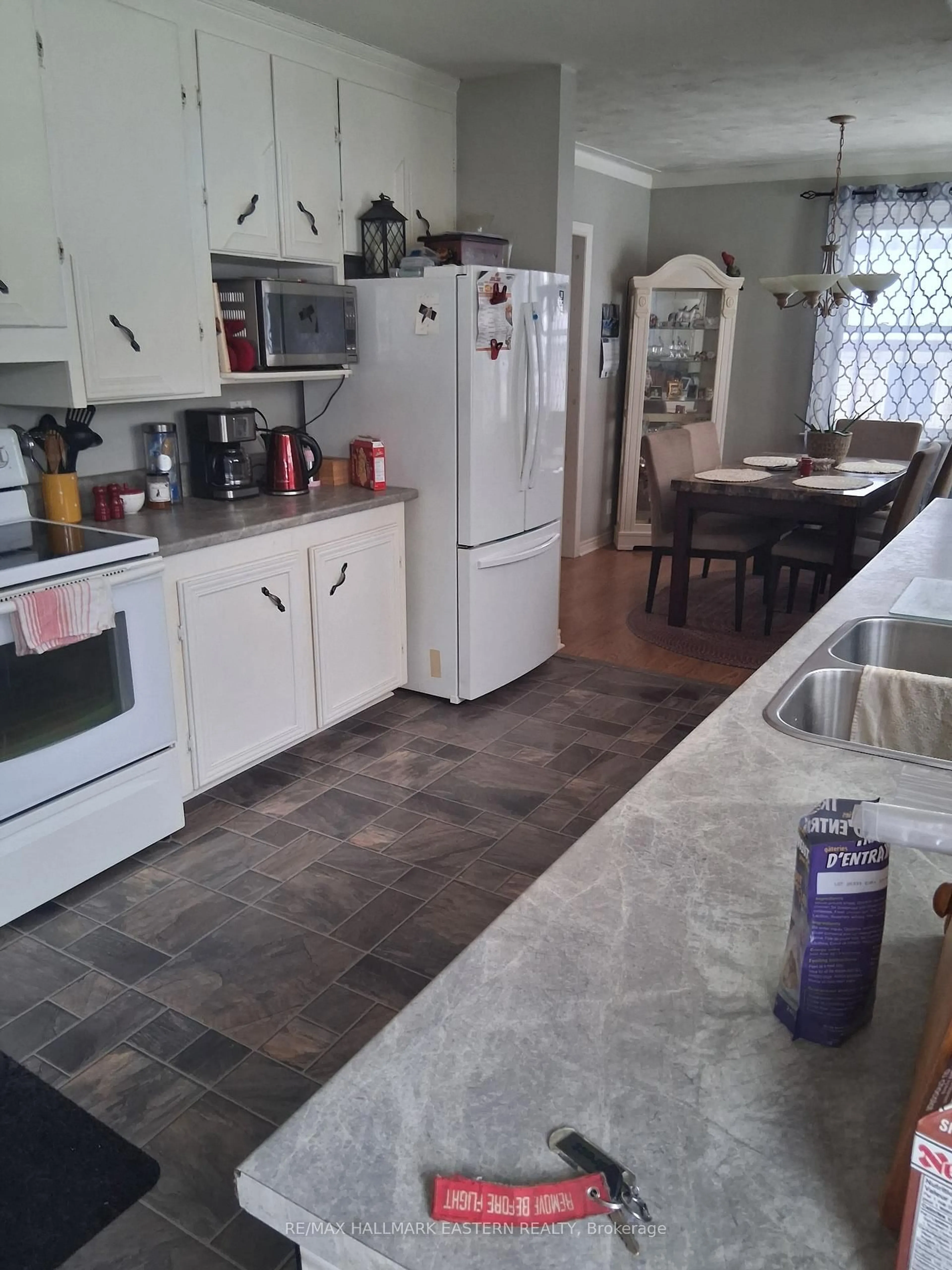 Unknown for 99 Wallis Dr, Peterborough Ontario K9J 6C2