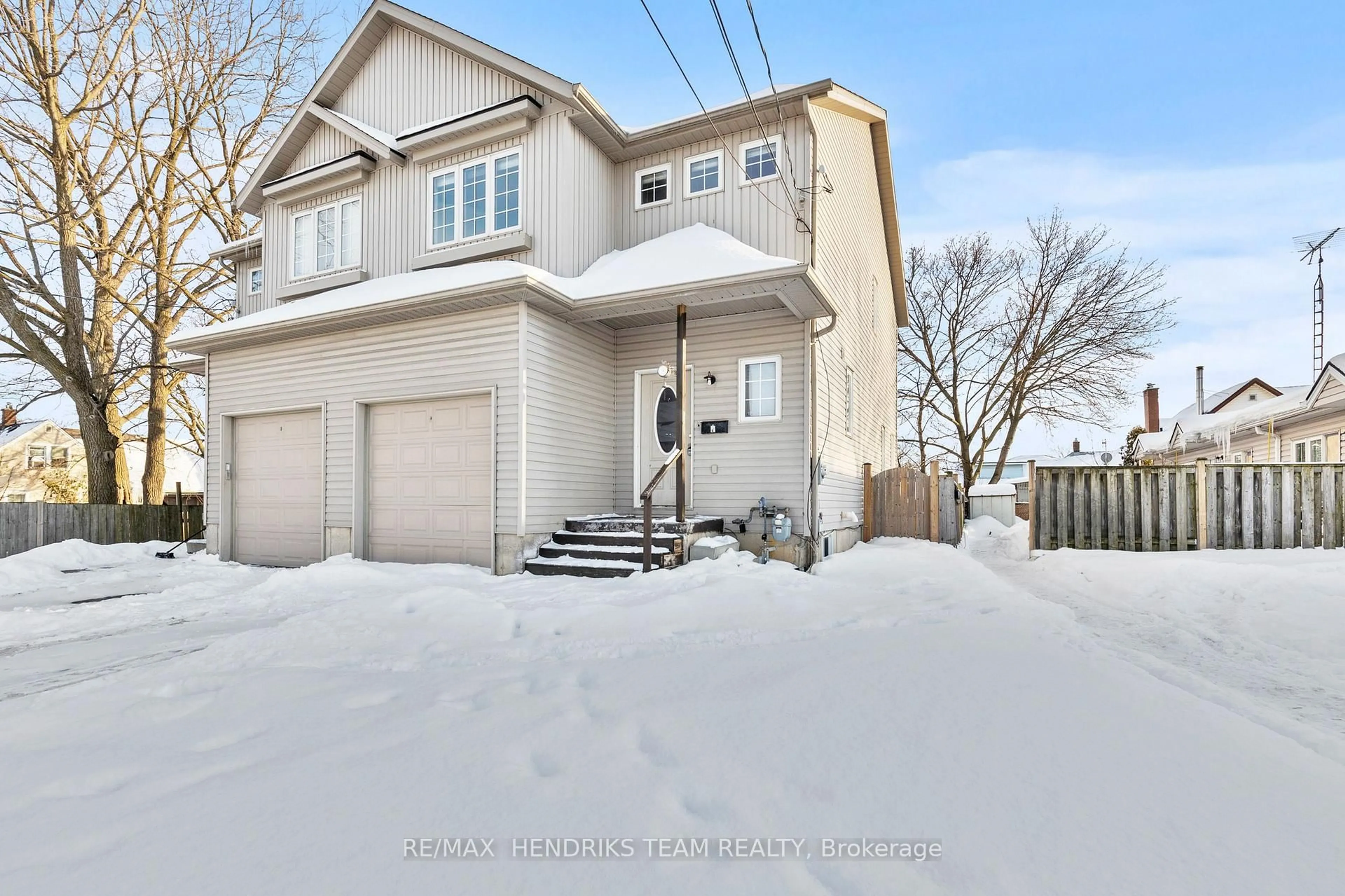 Unknown for 2 Townline Rd, Thorold Ontario L2V 2C3