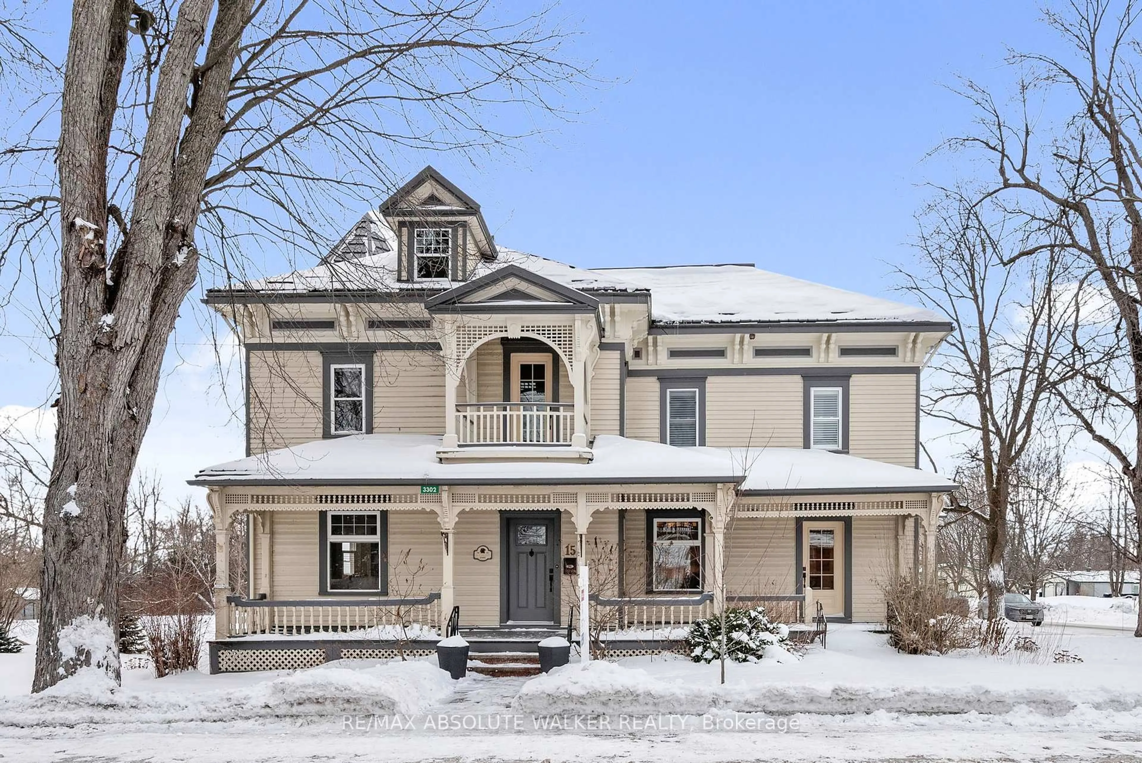 Home with brick exterior material, building for 3302 Main St, North Stormont Ontario K0C 1C0